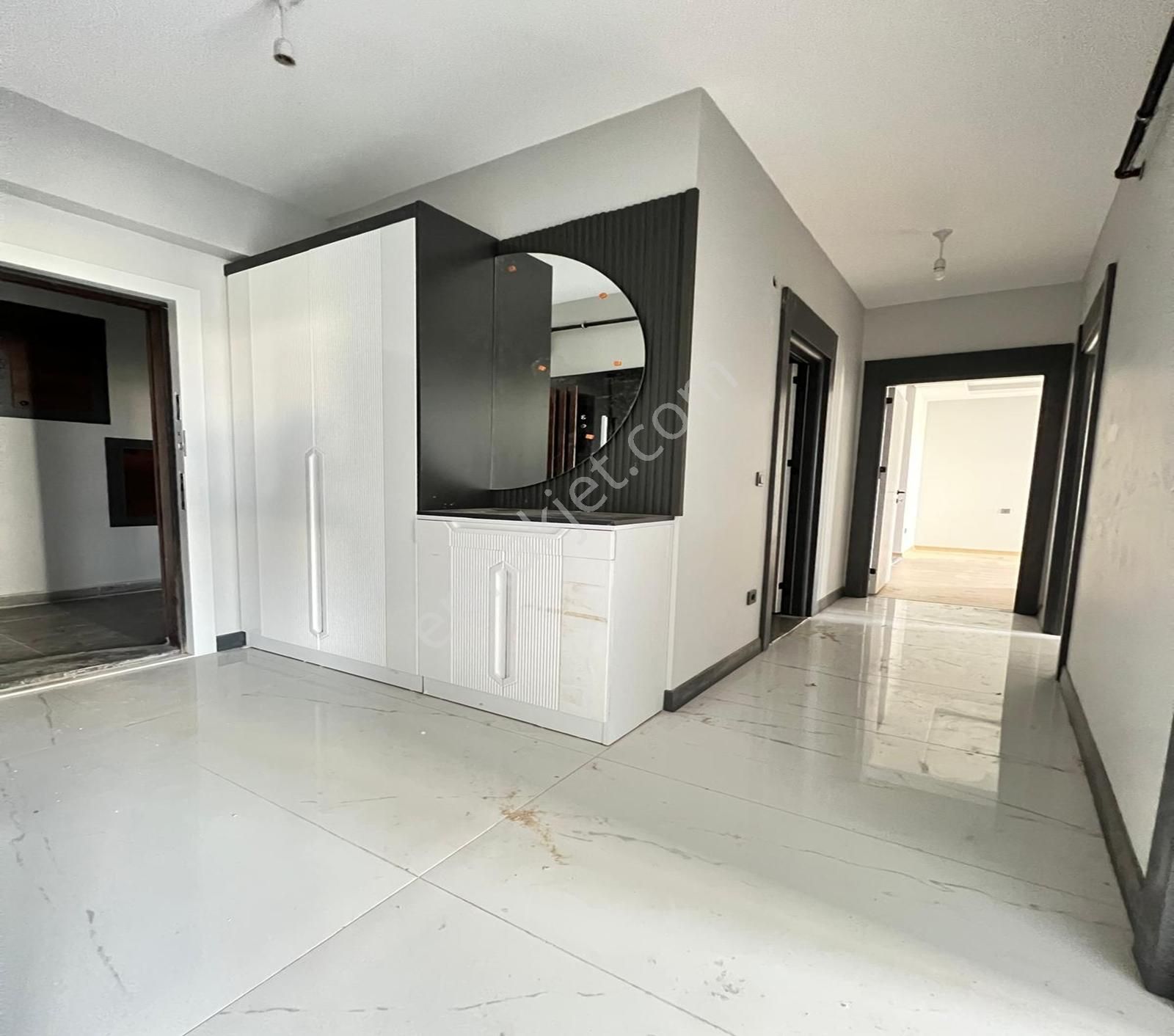 Lider'den Tepe'de.2+1 Site İçi Ultra Lüx Geniş Ferah Yaşam Alan - Görsel 3