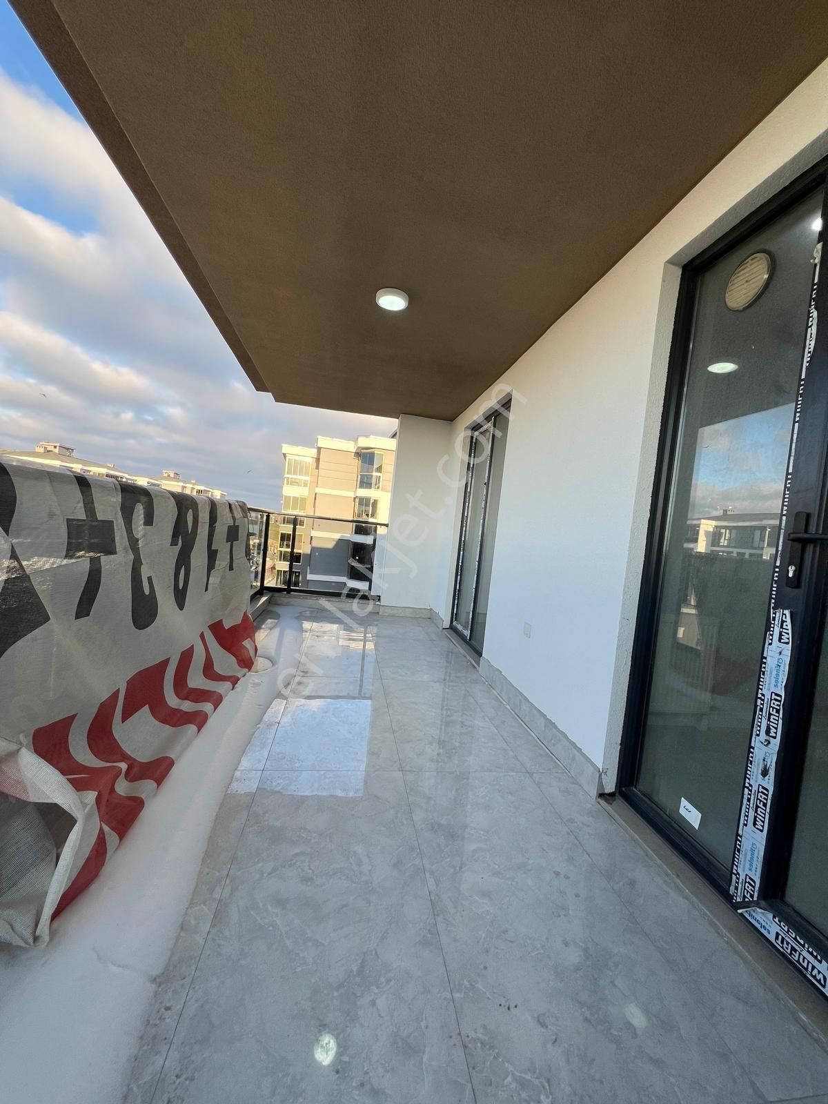 Lider'den Tepe'de.3+1 Site İçi Ultra Lüx Geniş Ferah Dairelerr - Görsel 3