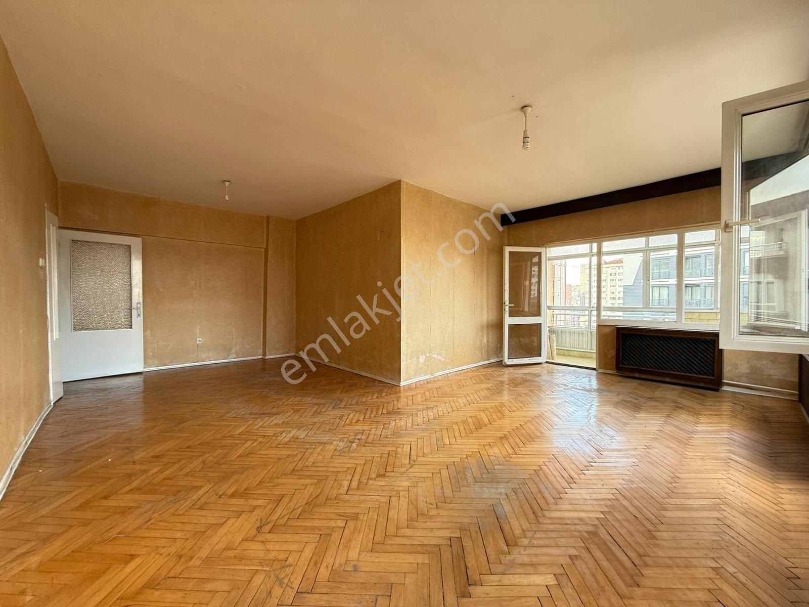 İnönü Cad. İntaş Sitesi Mantolamalı Balkonlu 100m² Net 3+1 - Görsel 9