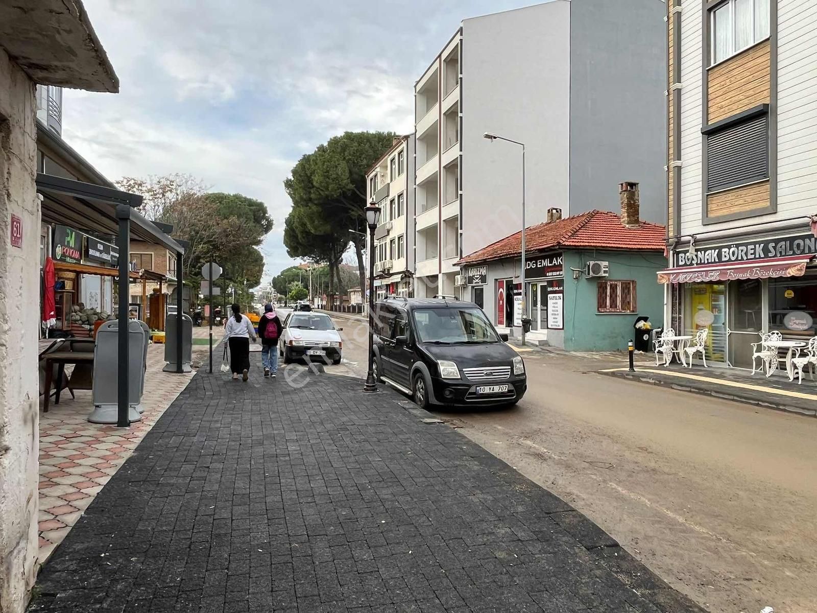 3+1 Büyük Geniş Ferah Kaliteli Doğalgazlı Arakat Daire - Görsel 32