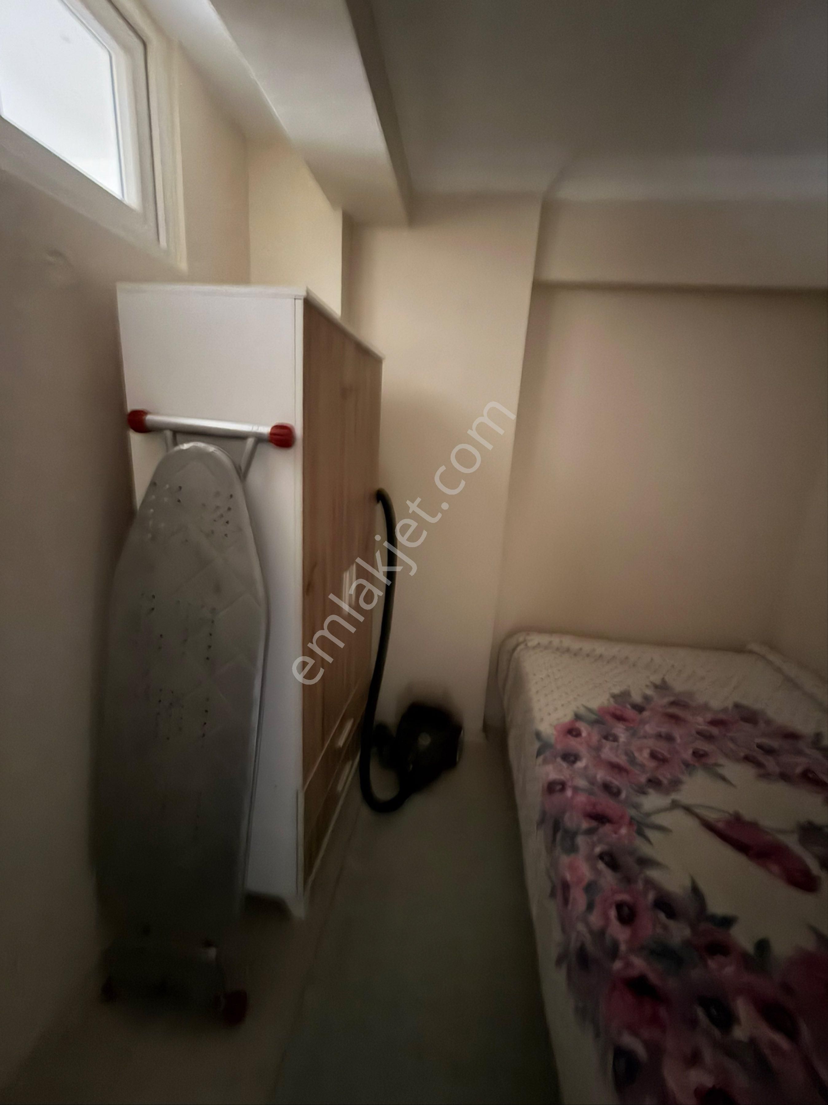 Merkezde 1+1 Eşyalı Kiracılı Satılık Daire - Görsel 7