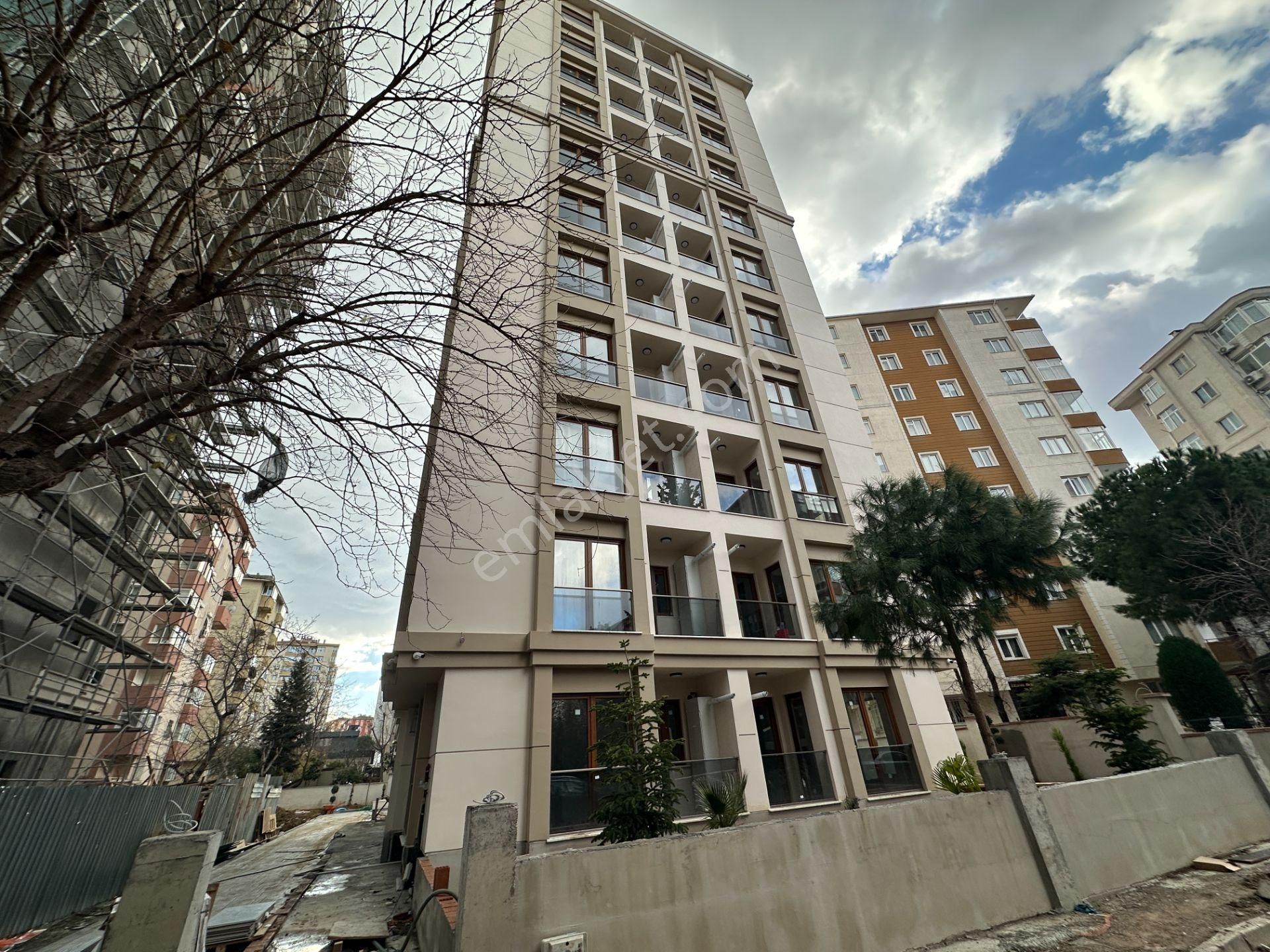 Turyap Göztepe Den Merdivenköy De Yeşil Enerjili 2+1 Satılık Daire