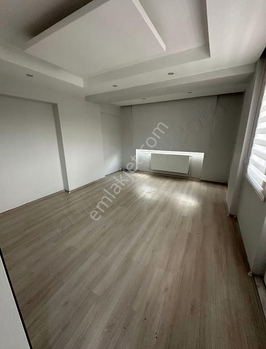 Doktorlar Caddesi Ana Cadde Üzeri Ön Cephe Kiralık Ofis - Görsel 4