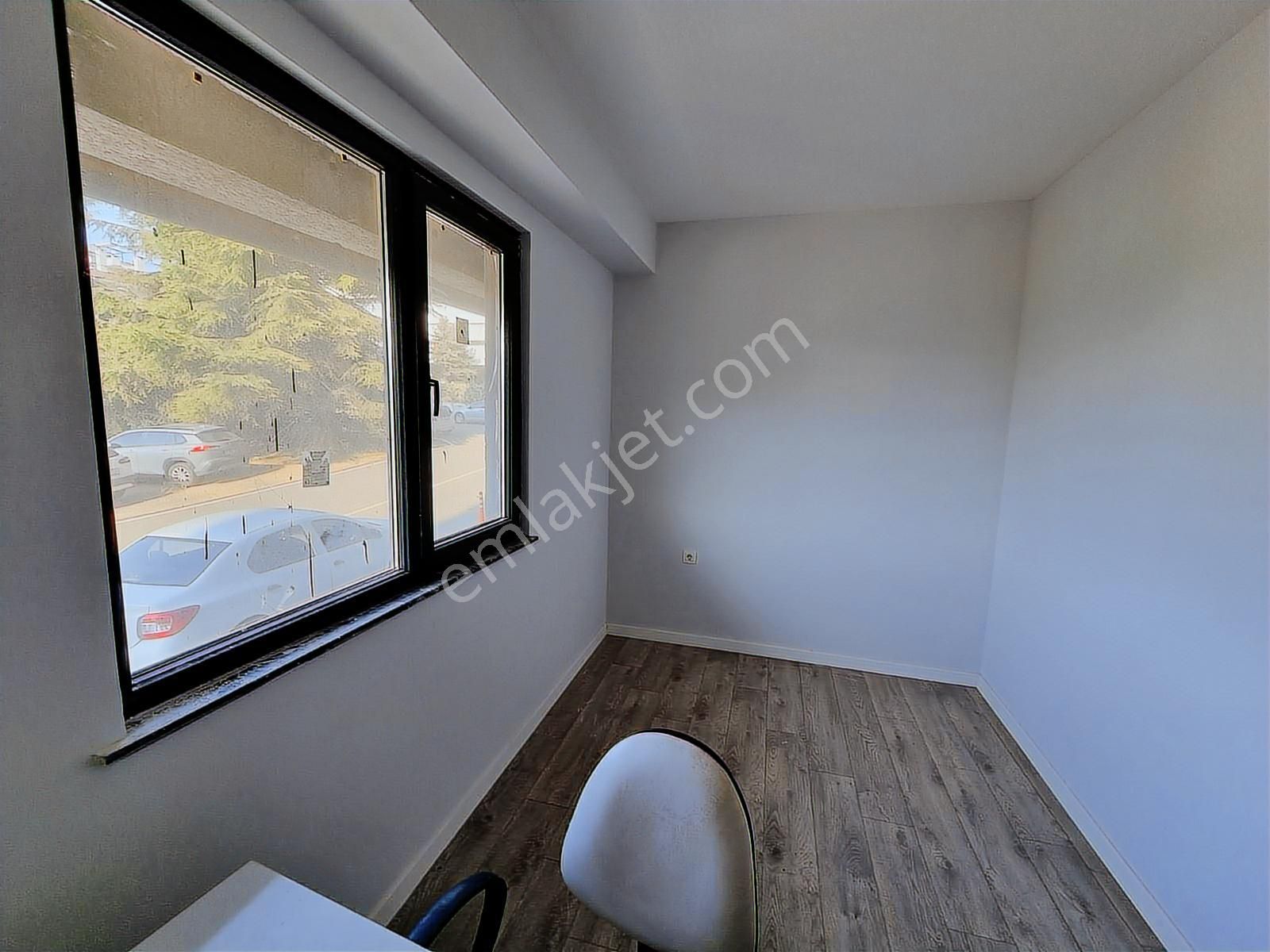 Tuzla Postane Mahallesinde Site İçinde 2+1 Satılık Fırsat Daire - Görsel 28