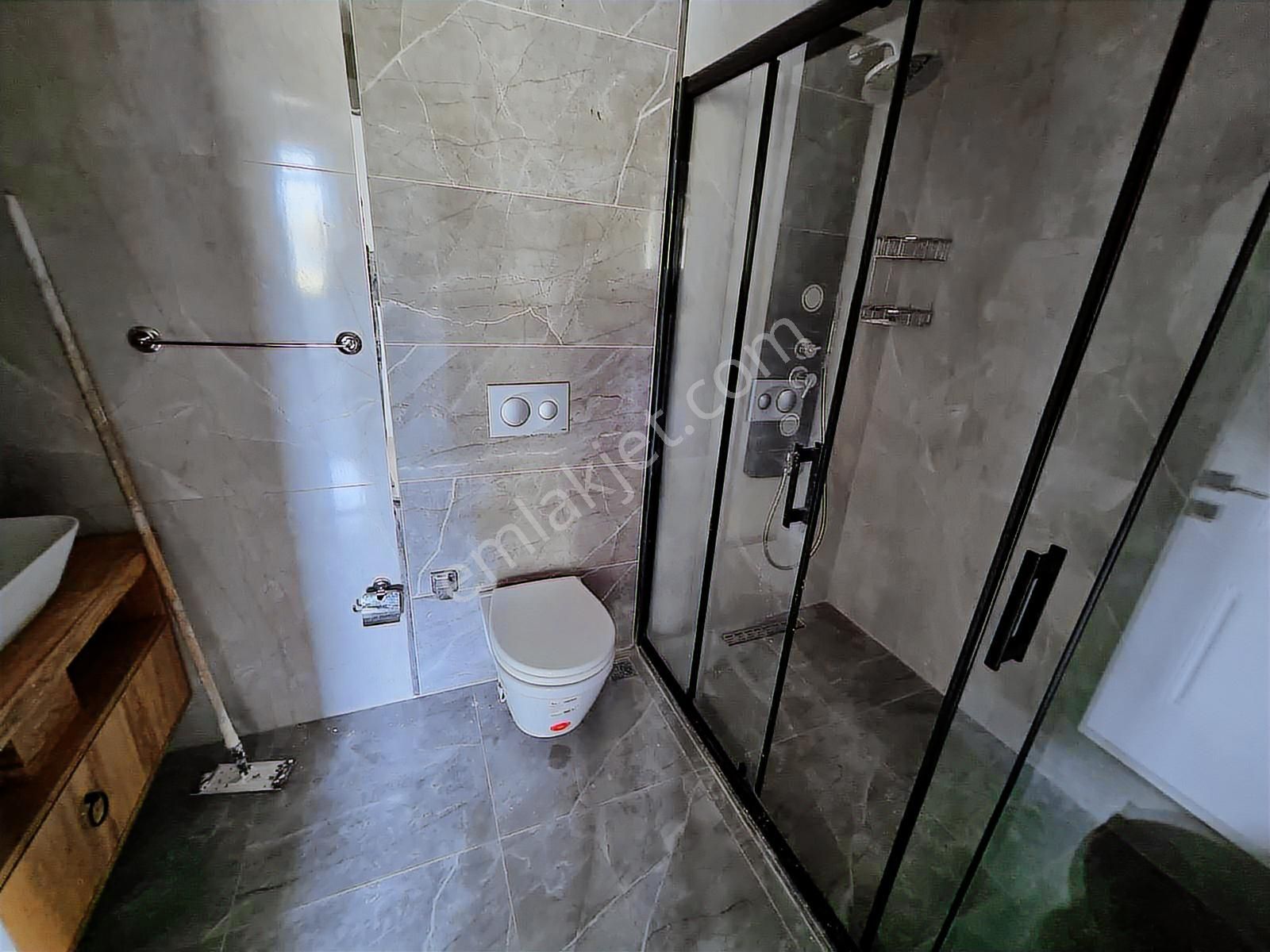 Tuzla Postane Mahallesinde Site İçinde 2+1 Satılık Fırsat Daire - Görsel 24