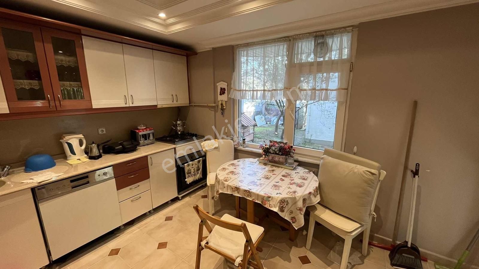 Büyükçekmece Kamiloba Aymakent Sitesinde Satılık 6+1 Villa - Görsel 22