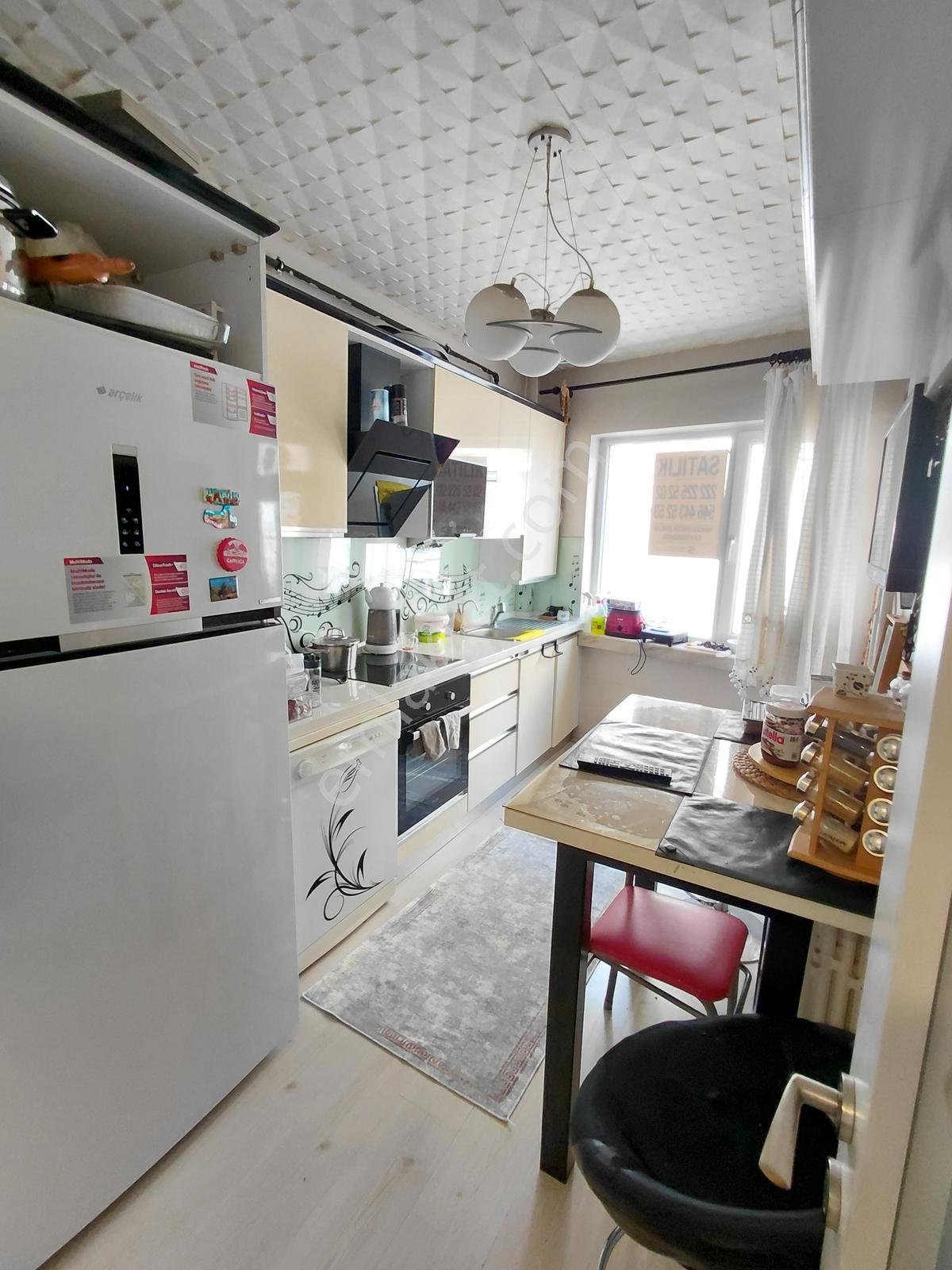 Satılık 3+1 Arakat Kırmızıtoprak Mah.asansörlü Bakımlı Daire - Görsel 24