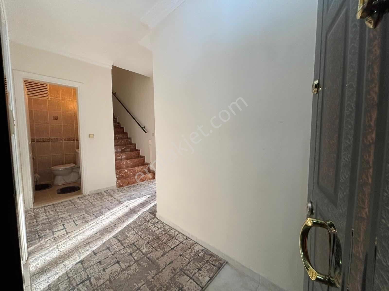 Denize Ve Amfi Tiyatroya 150 M Mesafede 3+1 Manzaralı Dubleks - Görsel 16