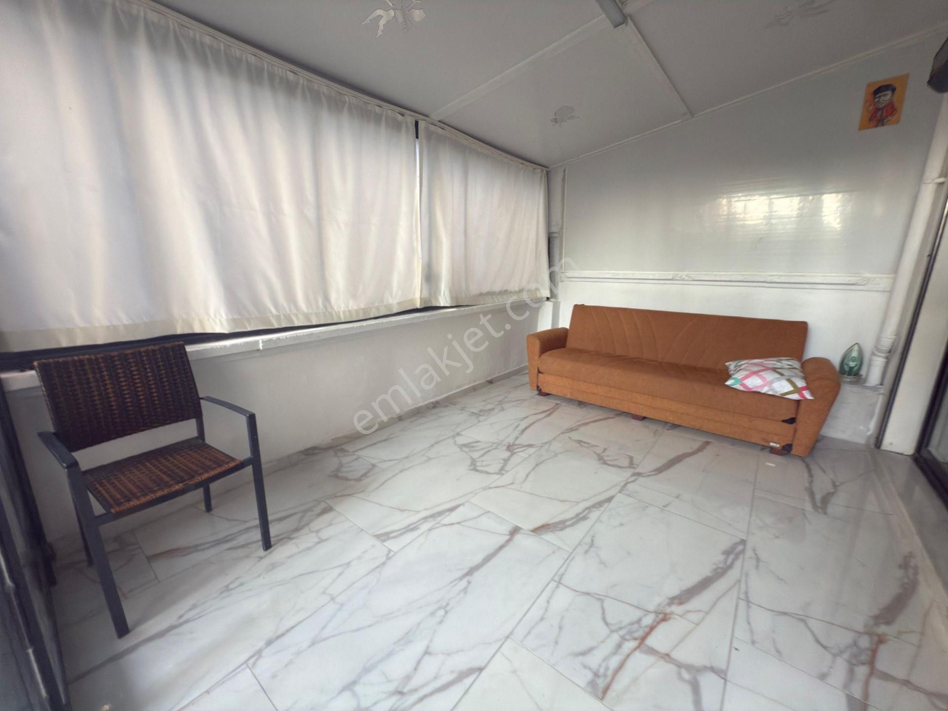 Kuşadası Davutlarda Eşyalı 1+1 Satılık Daire - Görsel 4