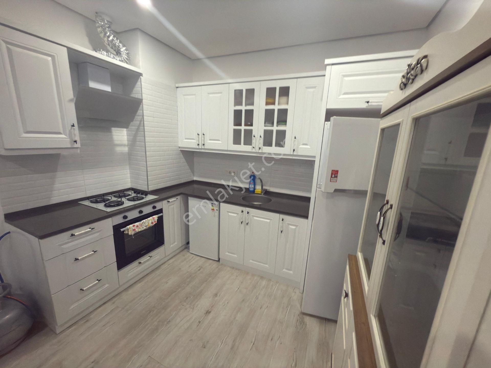 Kuşadası Davutlarda Eşyalı 1+1 Satılık Daire - Görsel 12