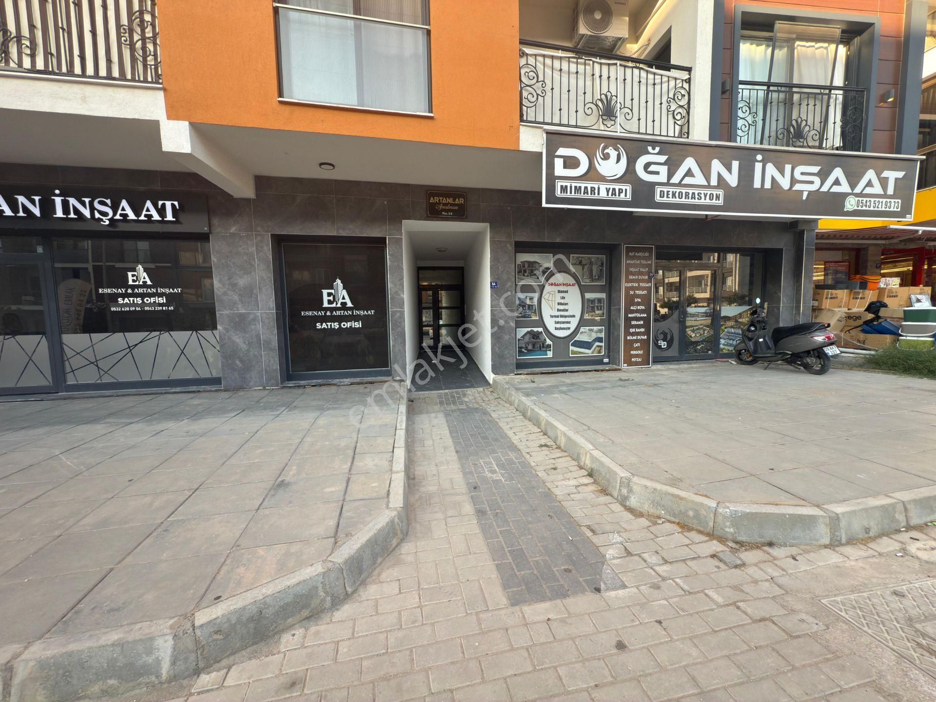 Kuşadası Davutlarda Eşyalı 1+1 Satılık Daire - Görsel 22