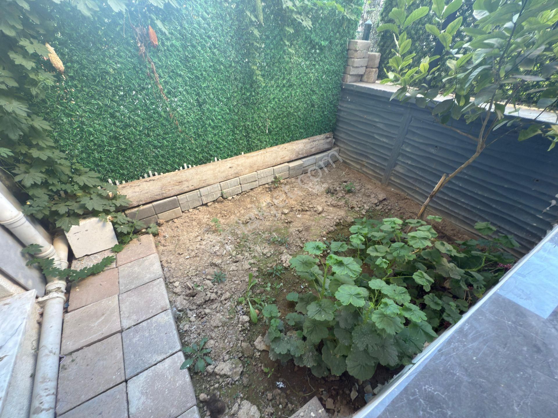 Kuşadası Davutlarda Eşyalı 1+1 Satılık Daire - Görsel 2