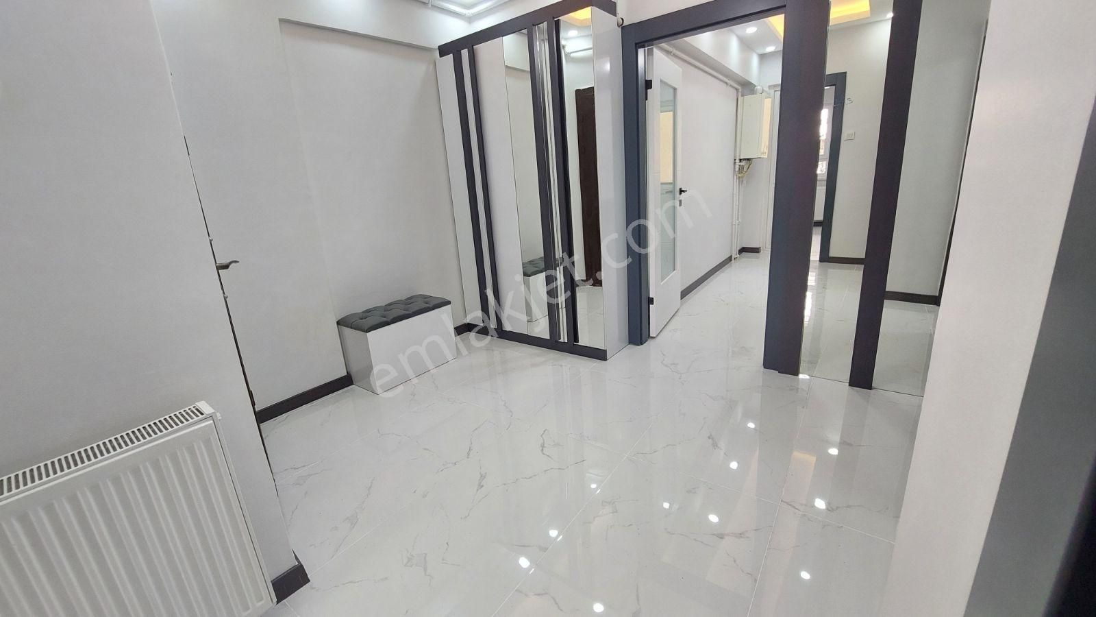 Acil Etimesğut Süvaride Yol Cephe Ultra Lüks 2+1 - Görsel 17