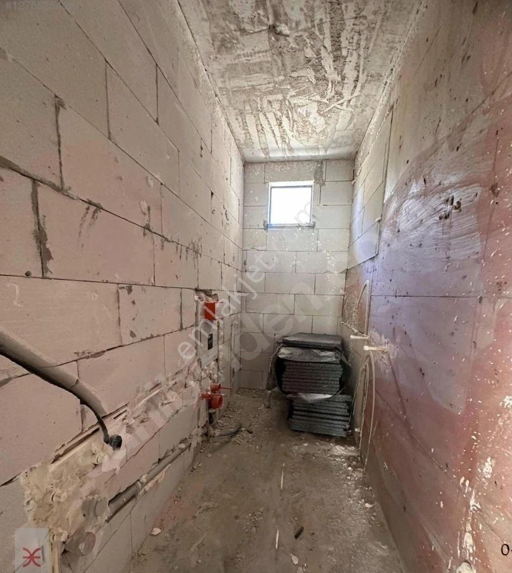 Göztepe Özgürlük Parkına Yakın Balkonlu Geniş 1+1 - Görsel 16