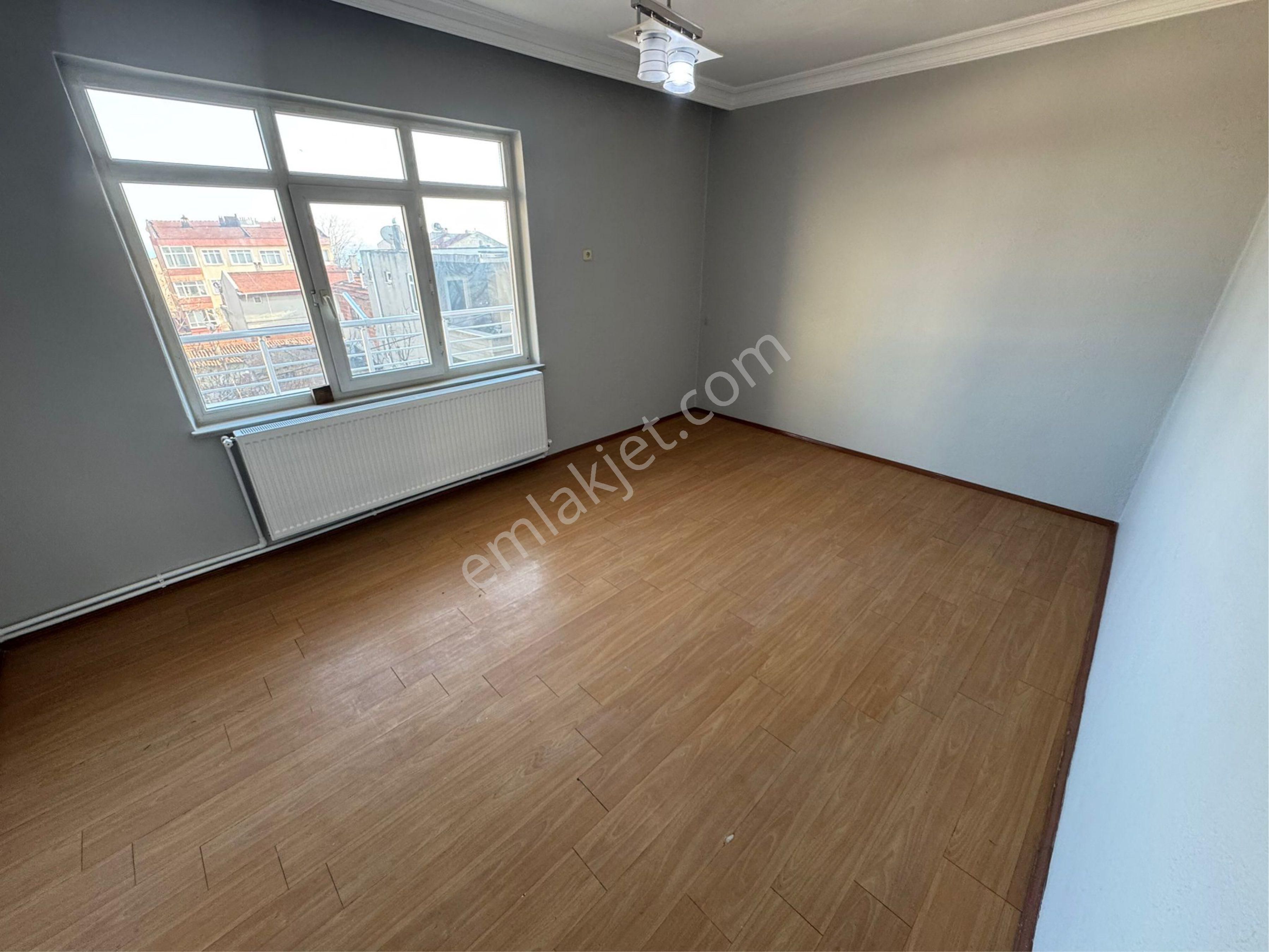 Ak Auto Gayrimenkul'dan Tekirdağ Süleymanpaşa Zafer Mahallesi Kiralık 2+1 Daire - Görsel 16