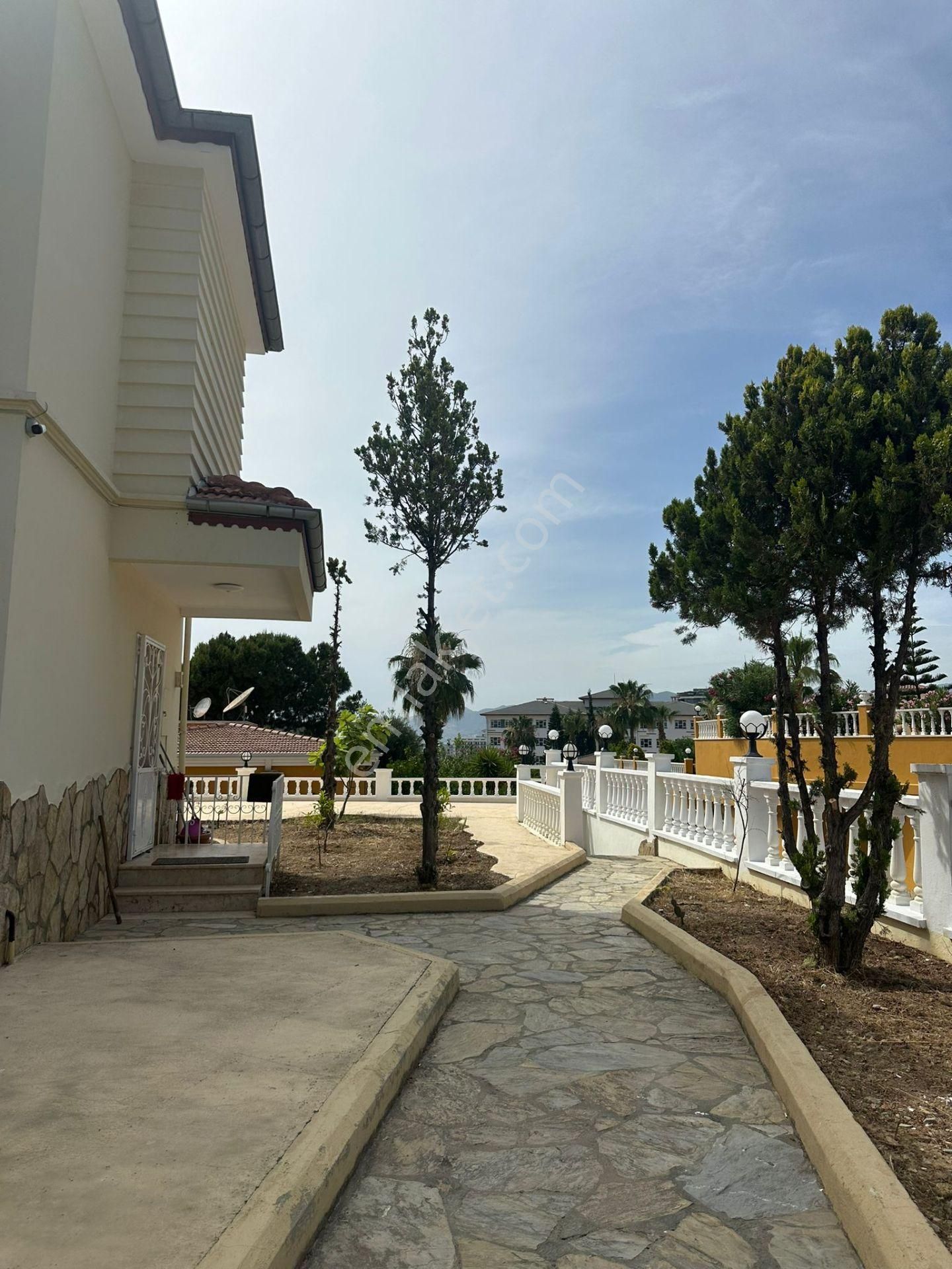 Alanyada Mahmutlarda Kiralık 3+1 Villa Taşınmaya Hazır. - Görsel 2