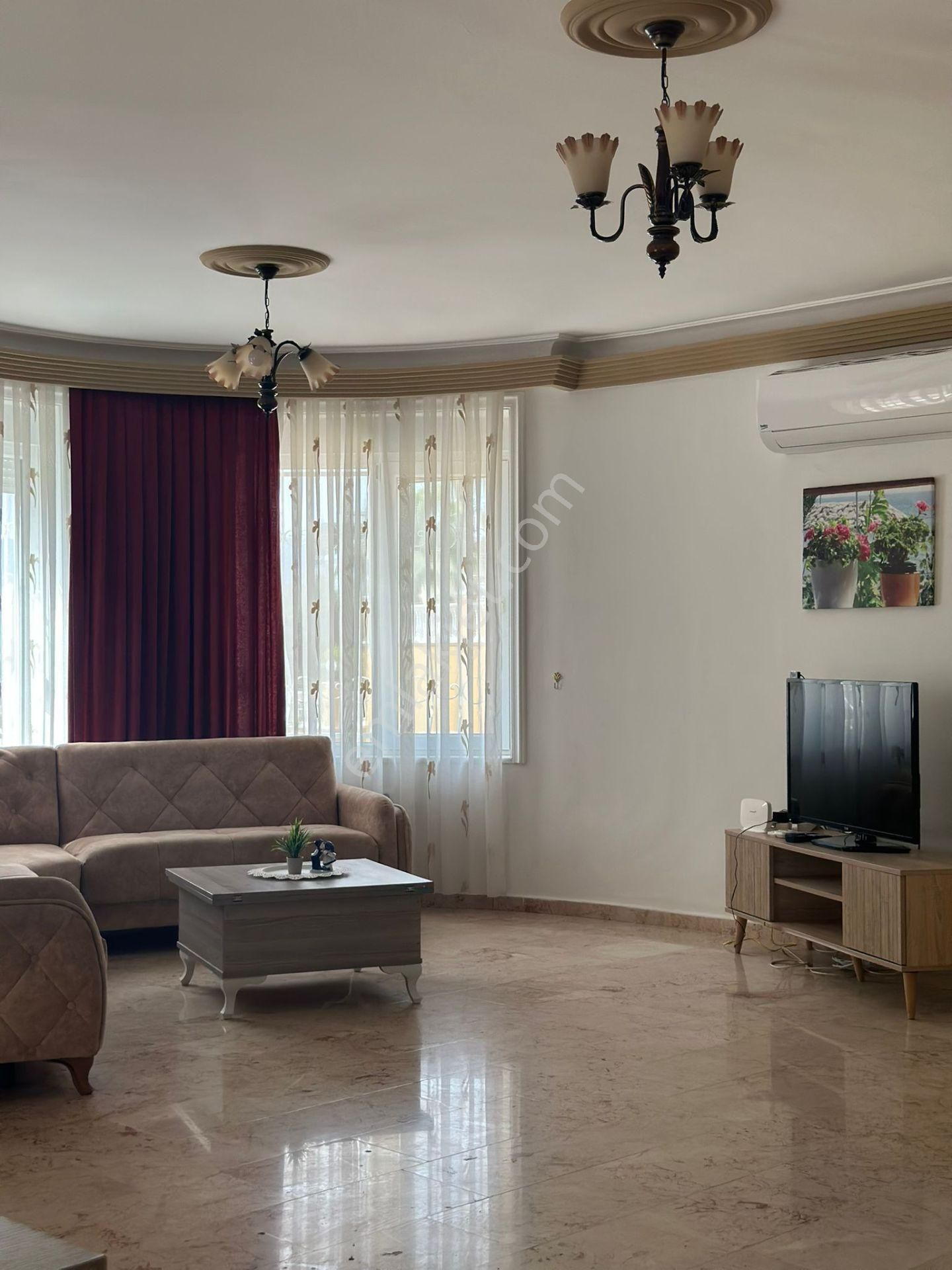 Alanyada Mahmutlarda Kiralık 3+1 Villa Taşınmaya Hazır. - Görsel 24