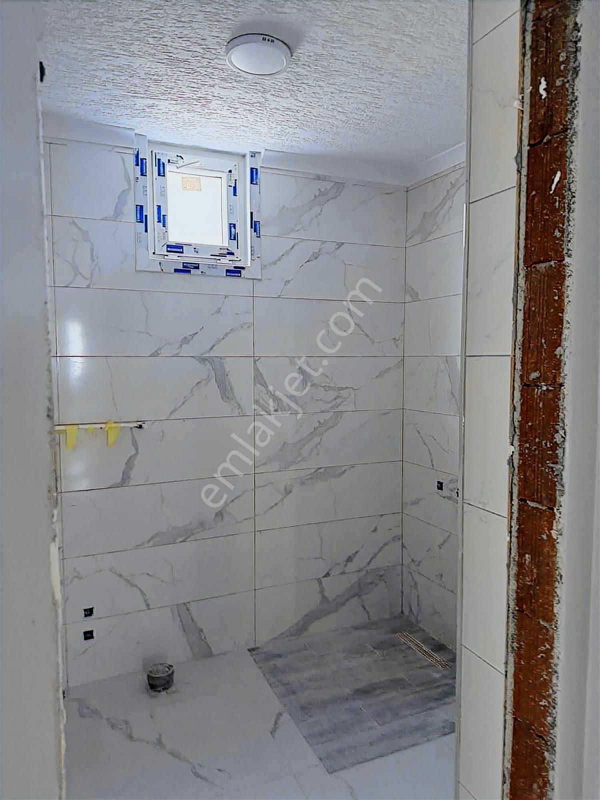 Cevizli'de Minibüs Yolu Üzeri 1 Aya Teslim 3+1 Sıfır Daire - Görsel 6