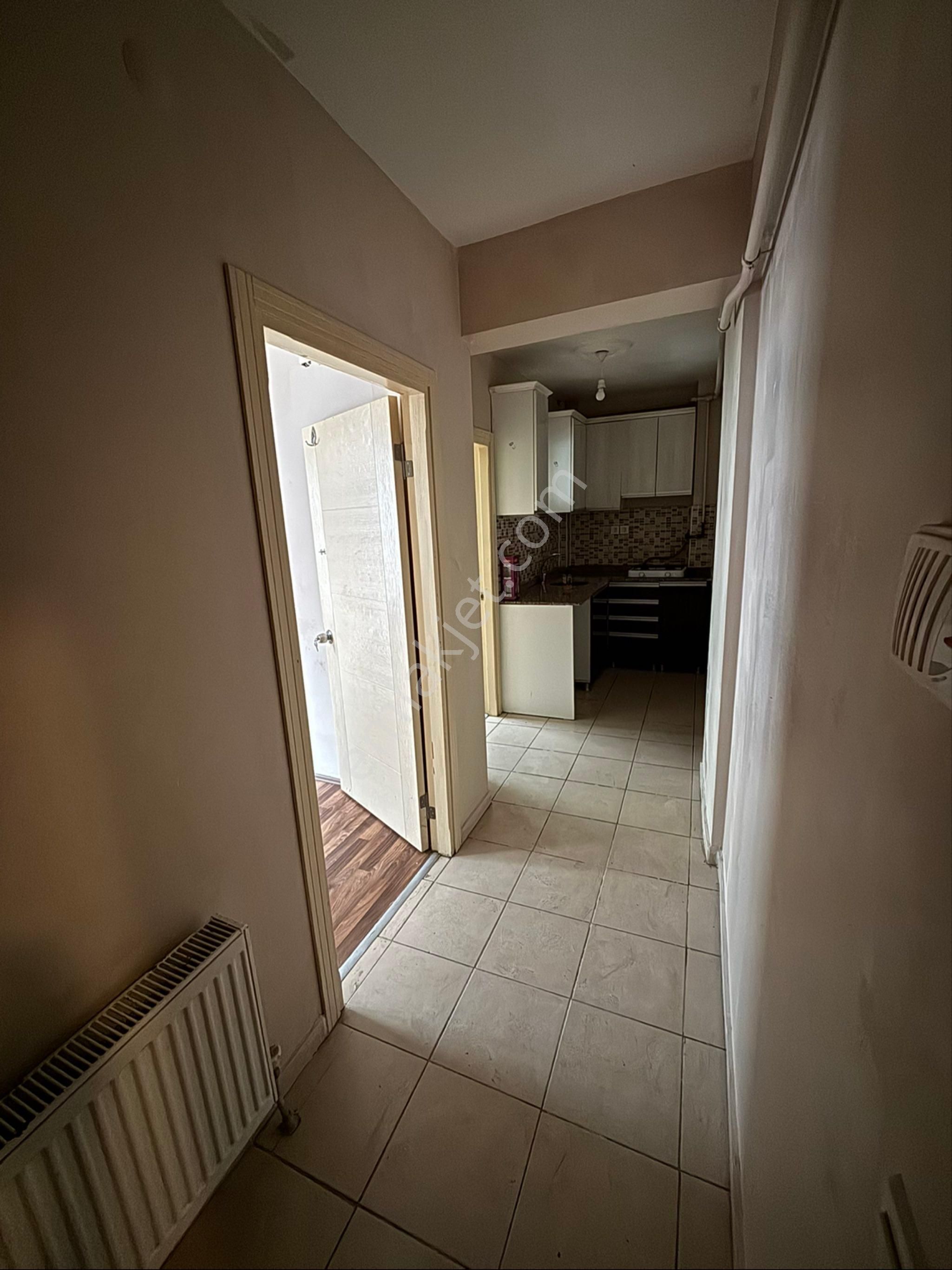 Sahibinden Eczacılık Yakını 1+1 - Görsel 3