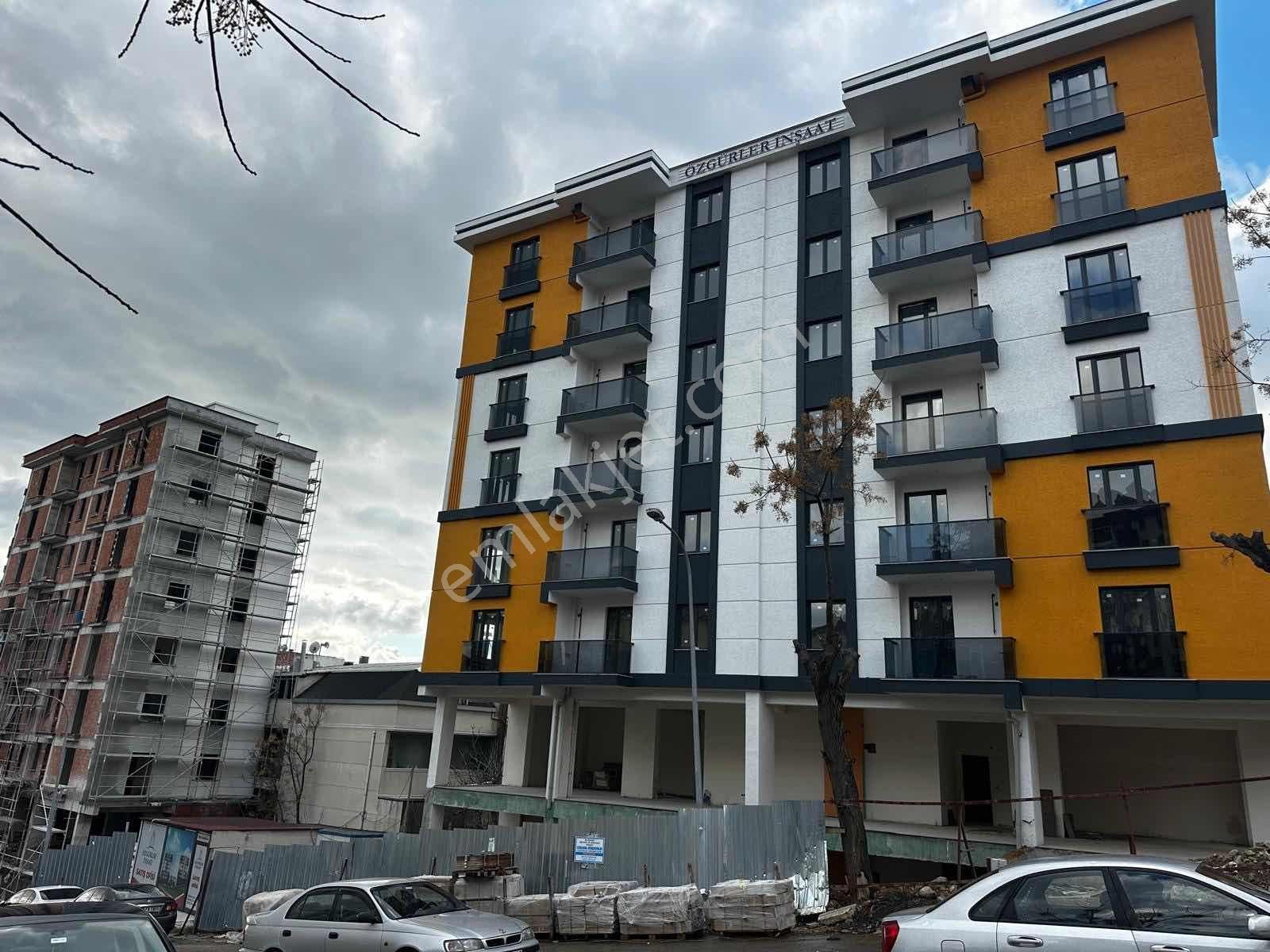 Pendik Deniz Manzaralı 3+1 1 Aya Teslim Daire - Görsel 8
