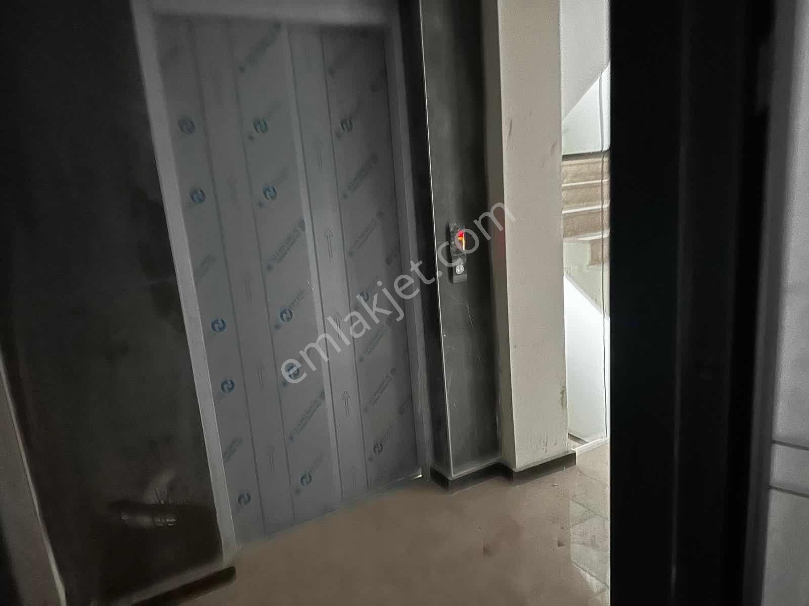 Pendik Deniz Manzaralı 3+1 1 Aya Teslim Daire - Görsel 4