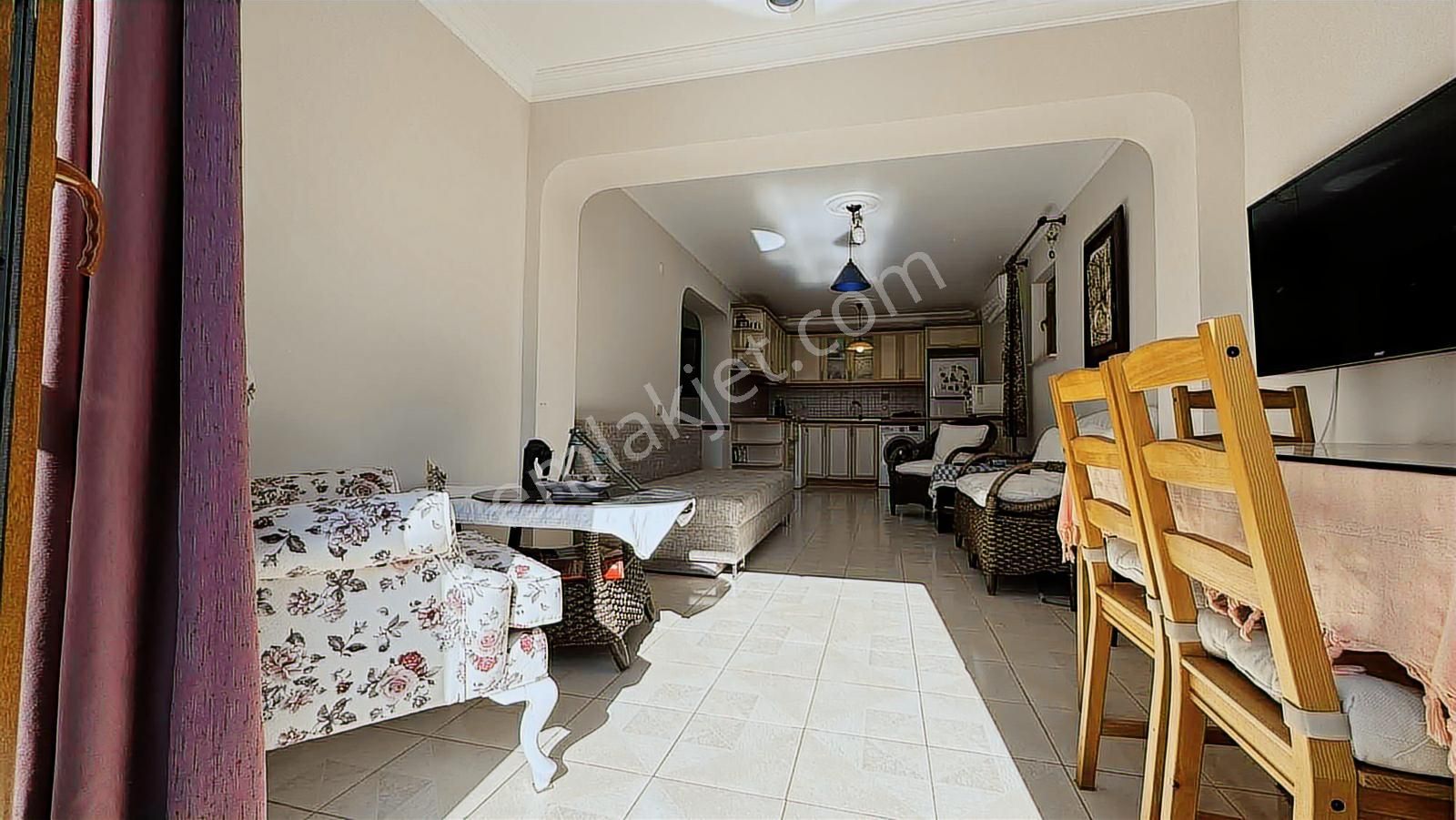 Bağla Bankevler`de Migros Altı 3+1 Alt Kat Dubleks Daire - Görsel 11