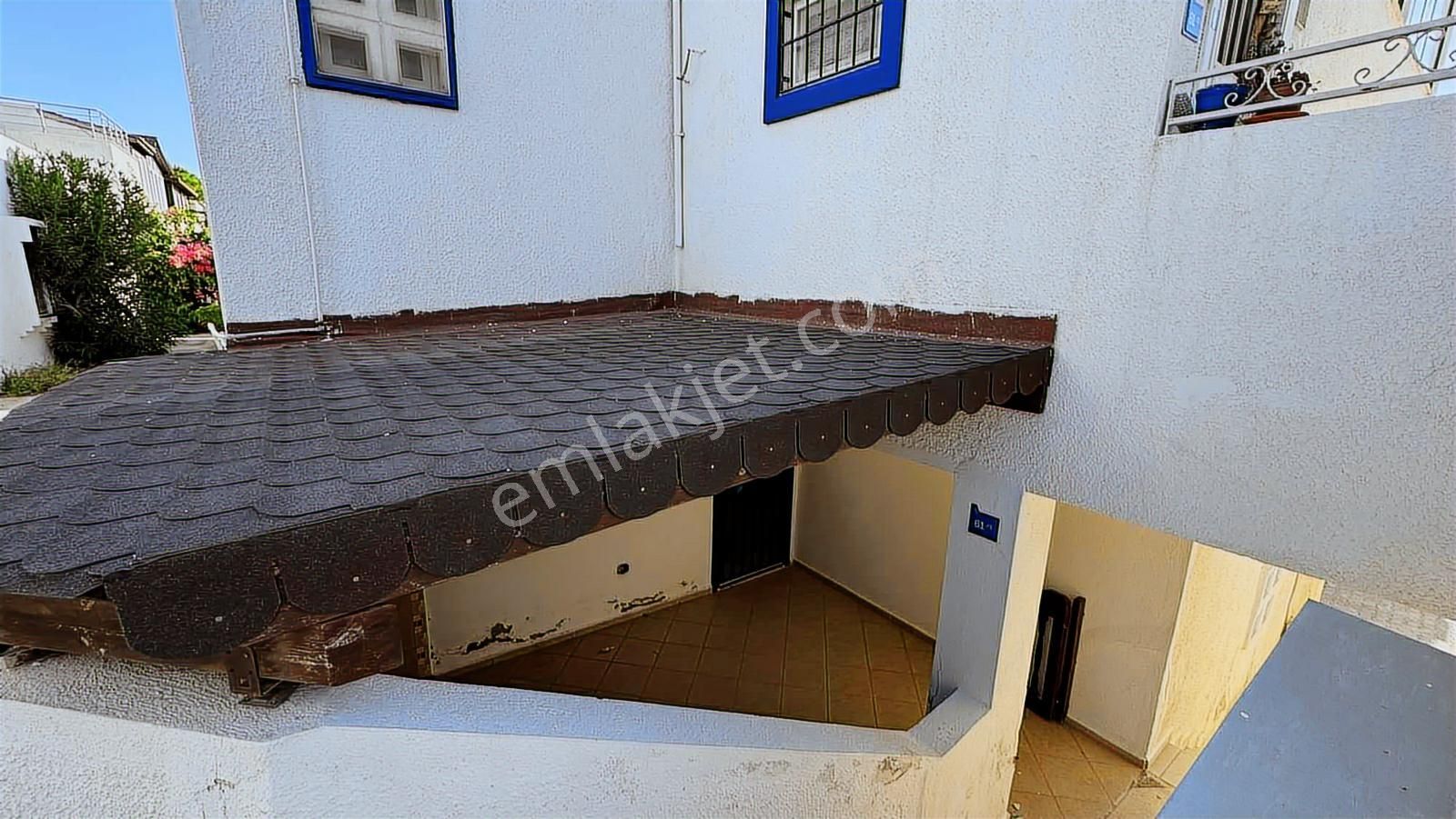 Bağla Bankevler`de Migros Altı 3+1 Alt Kat Dubleks Daire - Görsel 27