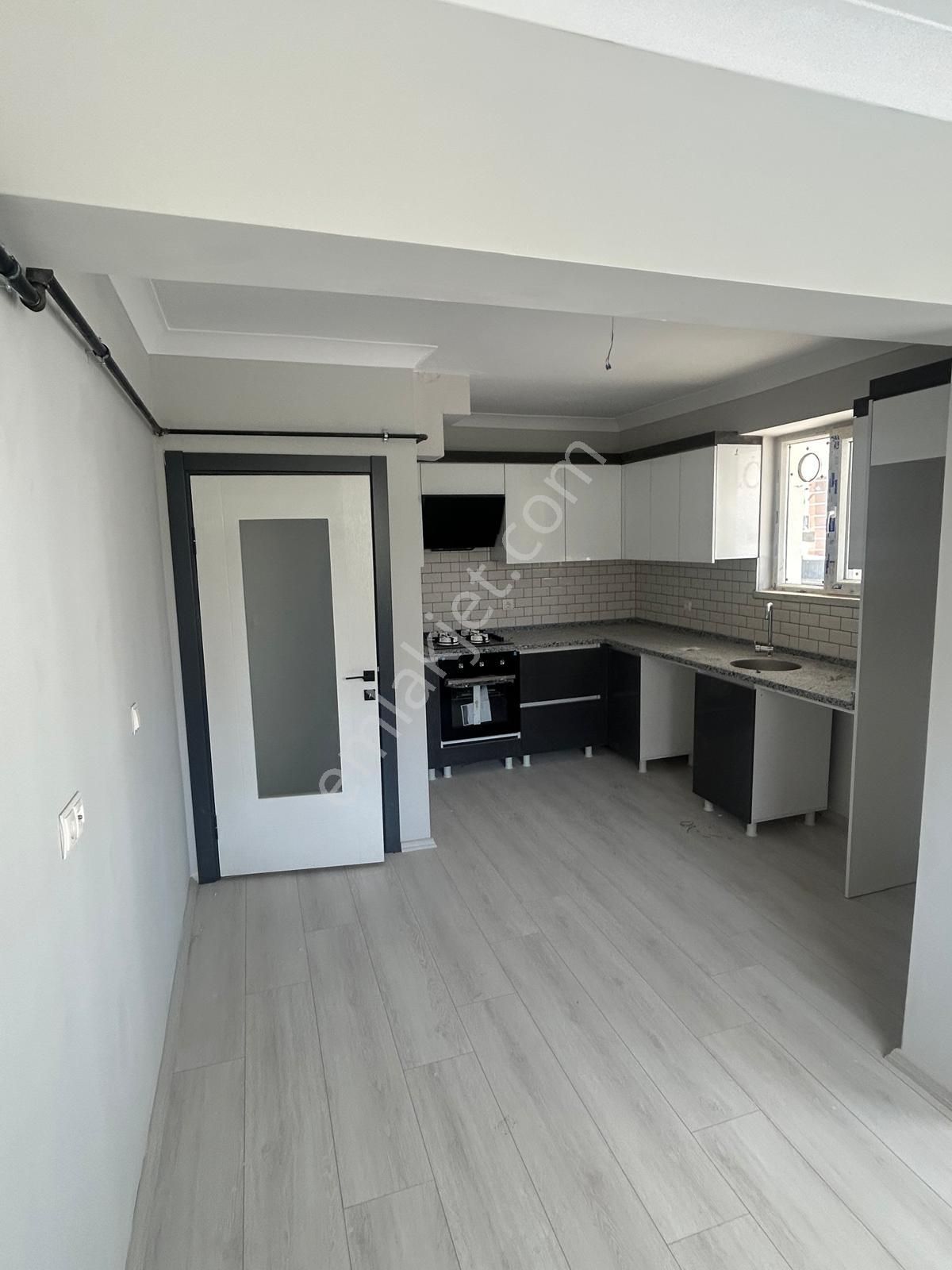 Yenikent Mustafa Kemal Mahallesi'nde 2+1 Lüks Daireler - Görsel 13