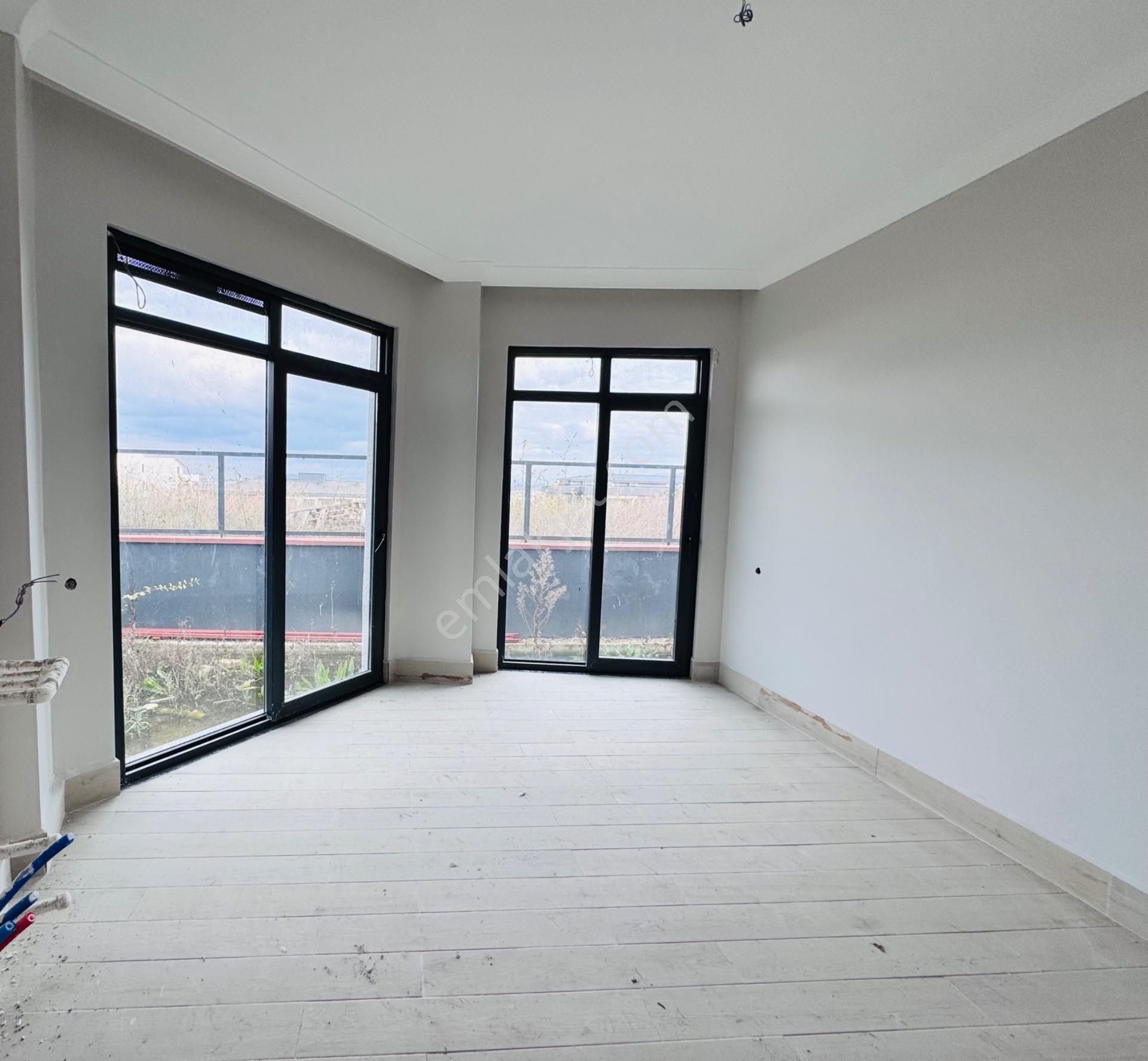 Yalova Toki Konutlarının Üst Kısmında Satılık Müstakil Villa - Görsel 20