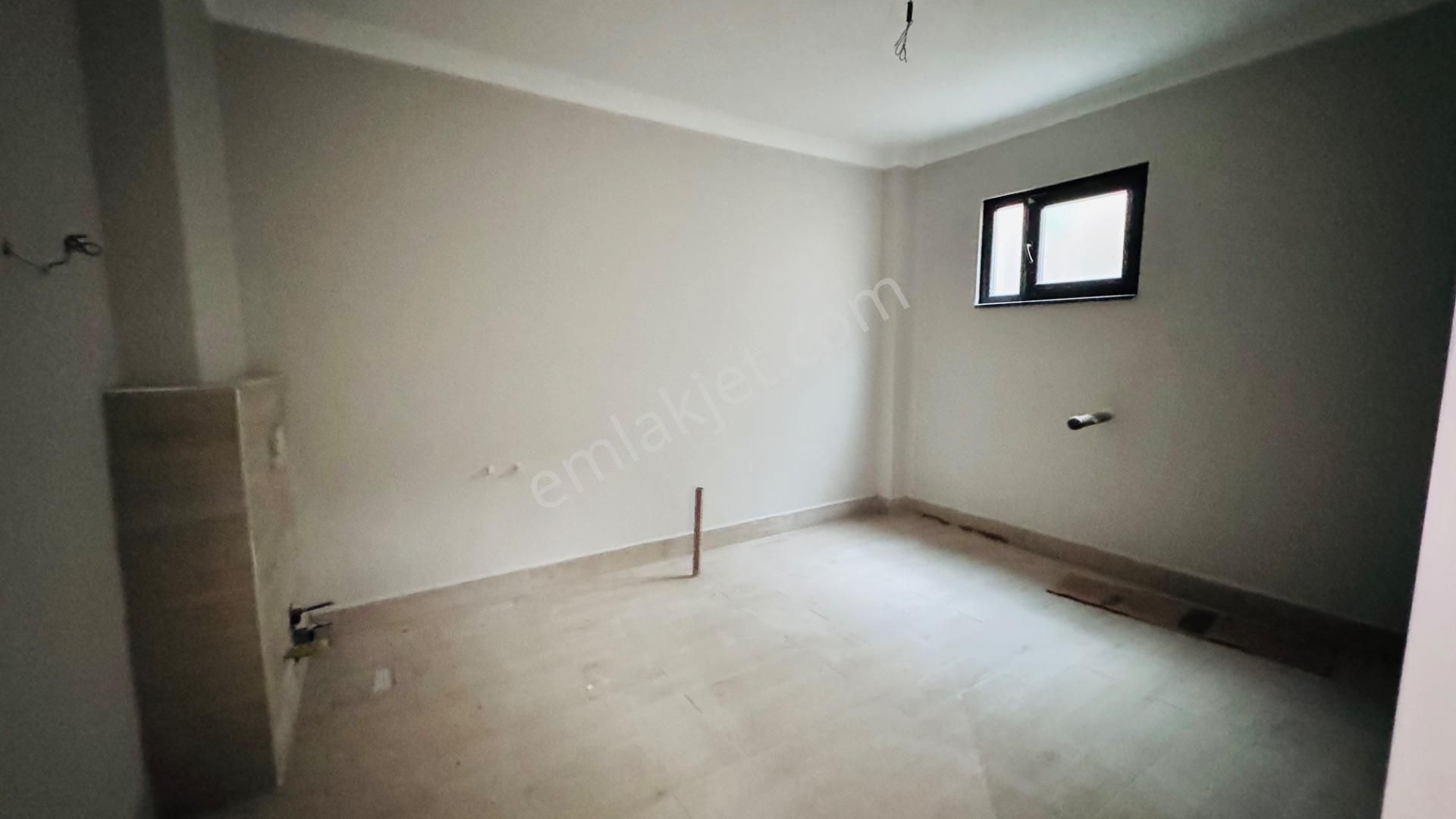 Yalova Toki Konutlarının Üst Kısmında Satılık Müstakil Villa - Görsel 22