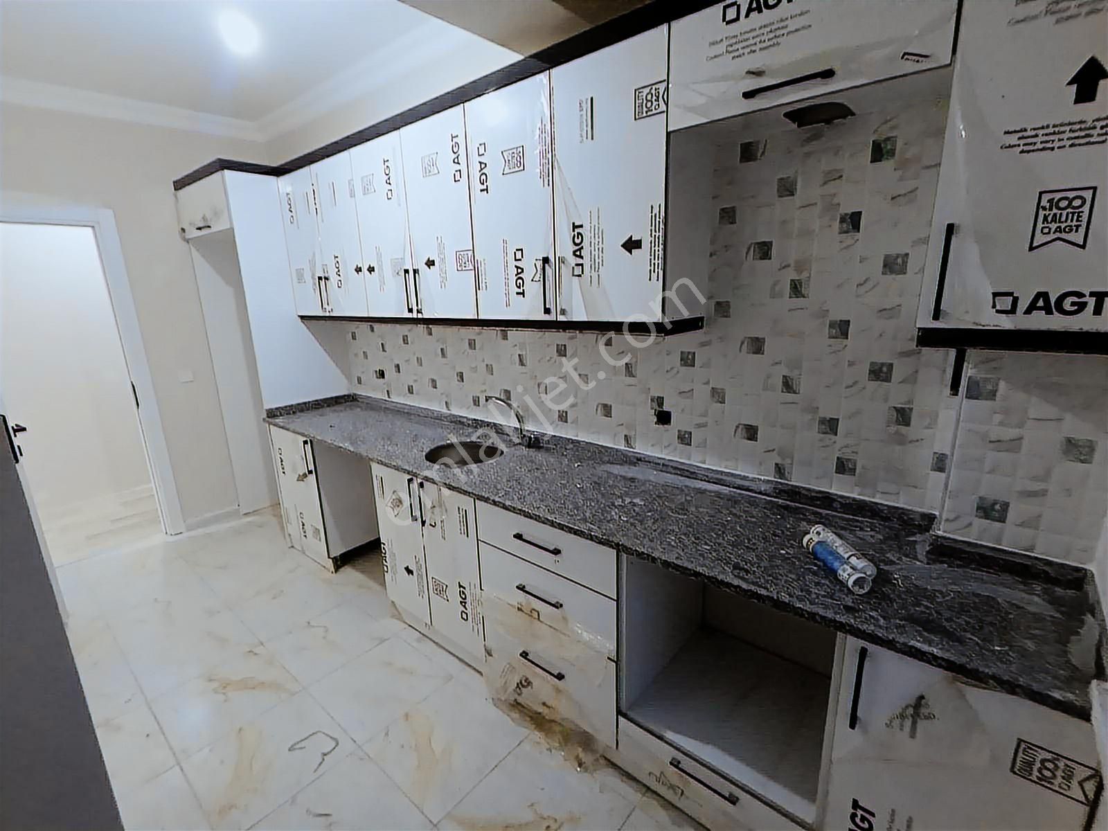Kiralık Sıfır 90 M2 2+1 Daire - Görsel 17