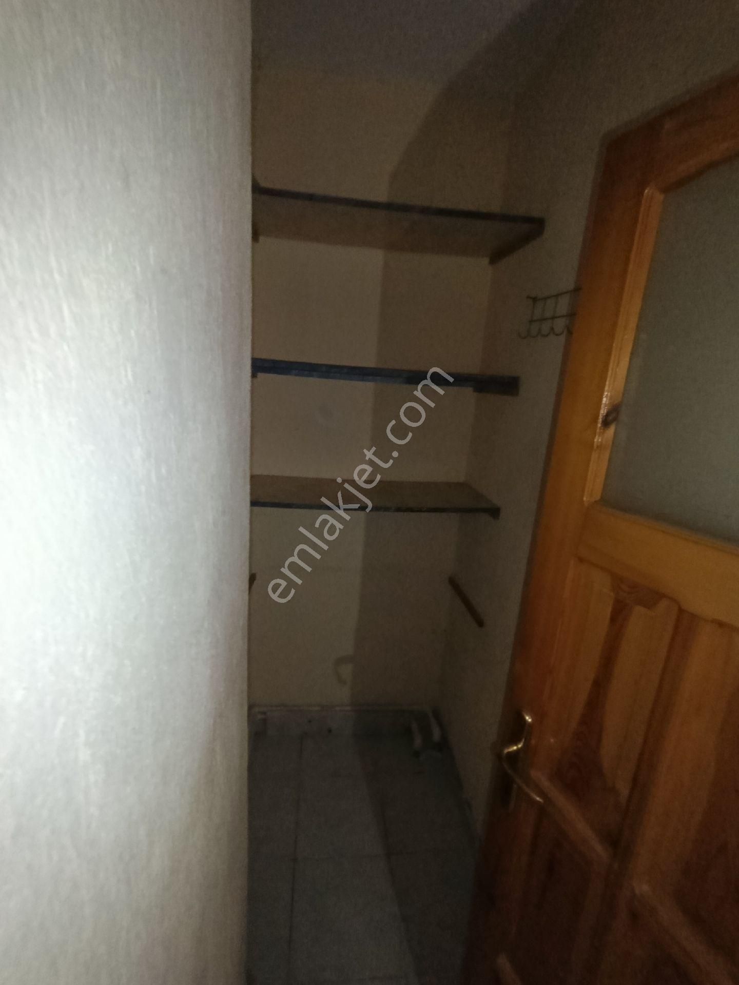 Kasımpaşa Mah Kiralık 3+1 Daire Dogalgaz Lı Ara Kat Ebeveyn Banyolu Barbekü Lü - Görsel 13