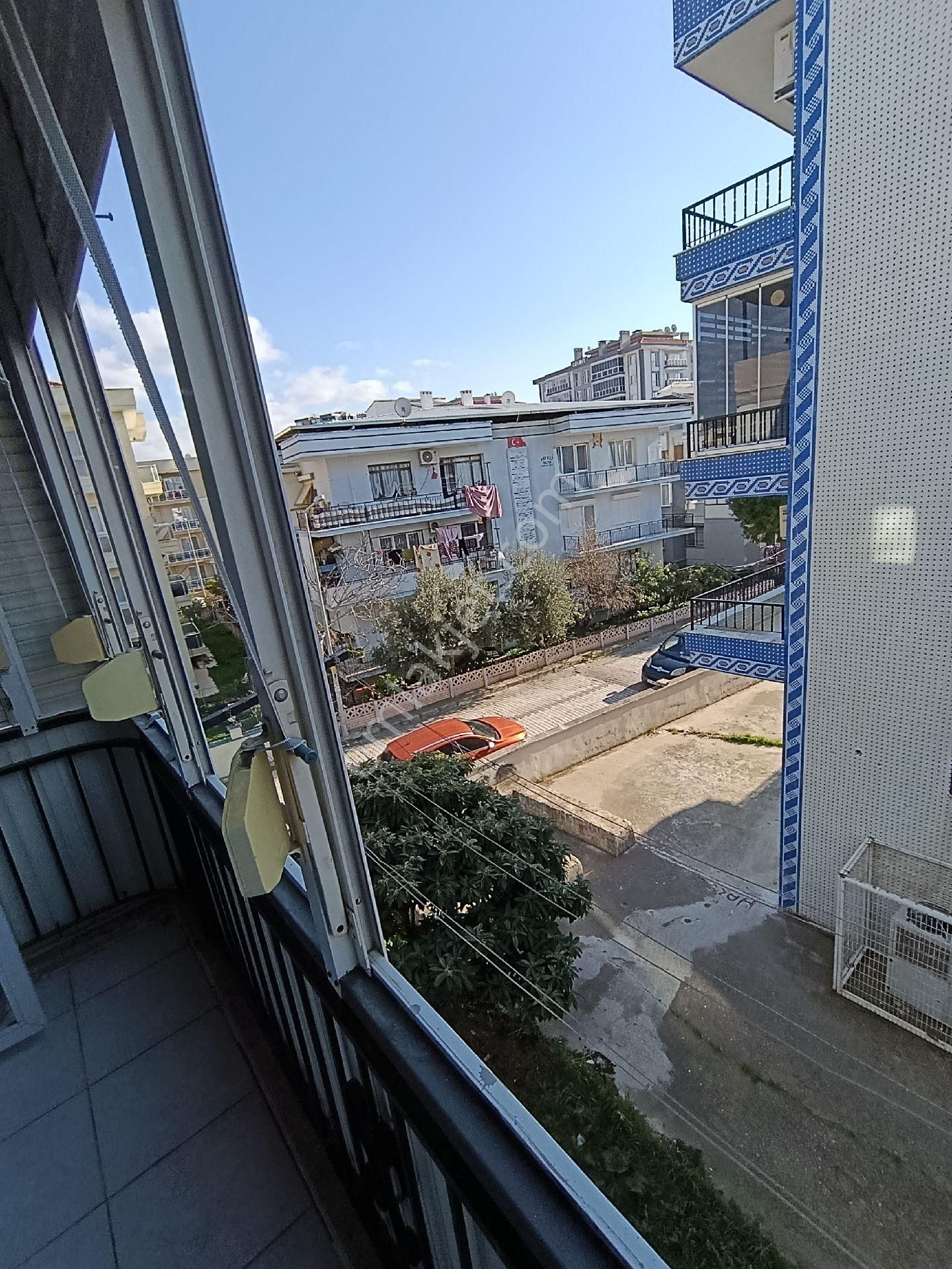 Kasımpaşa Mah Kiralık 3+1 Daire Dogalgaz Lı Ara Kat Ebeveyn Banyolu Barbekü Lü - Görsel 17