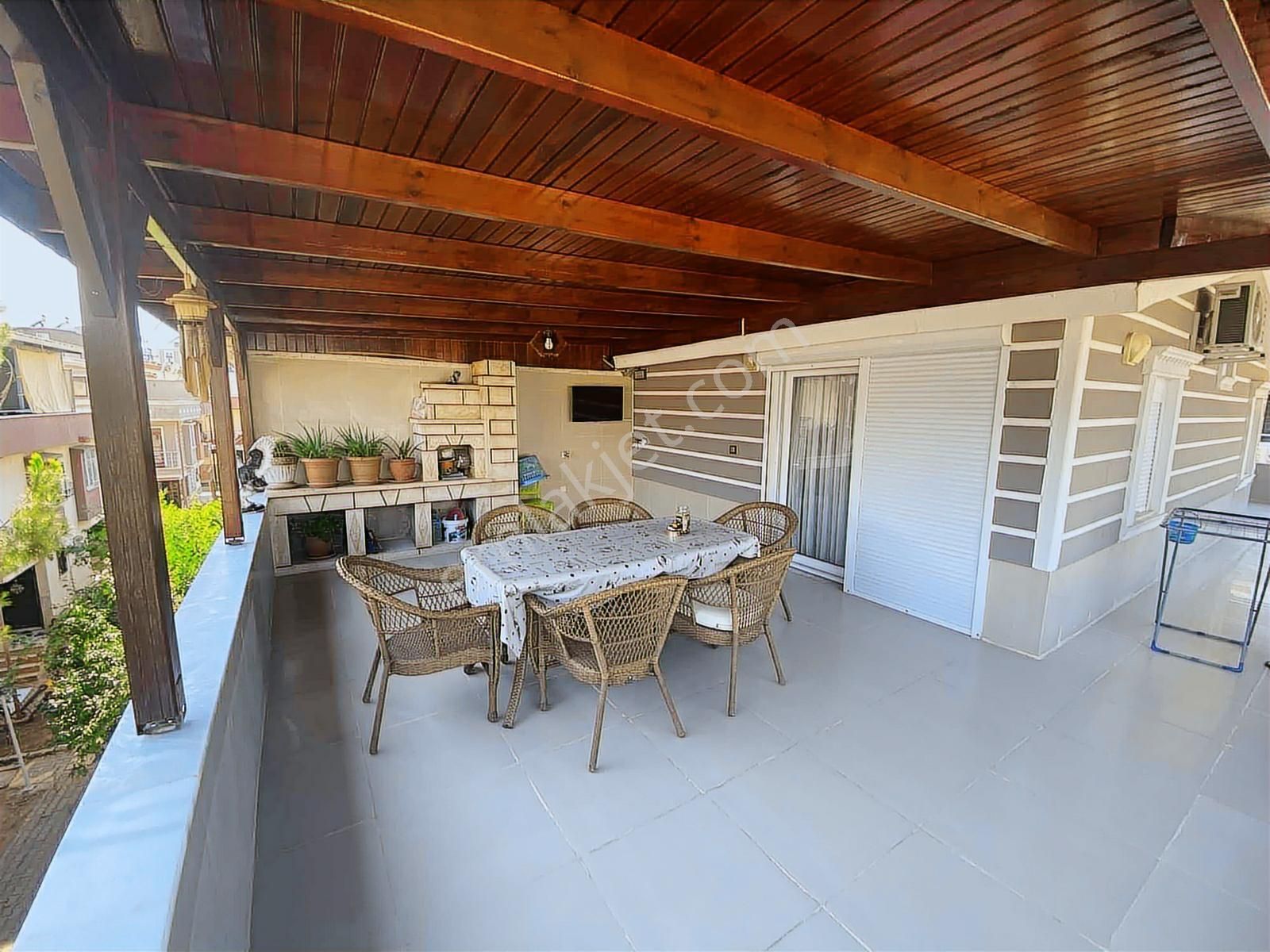 Kaçırılmayacak Fırsatta Ultra Lüx Full Yapılı Villa - Görsel 25