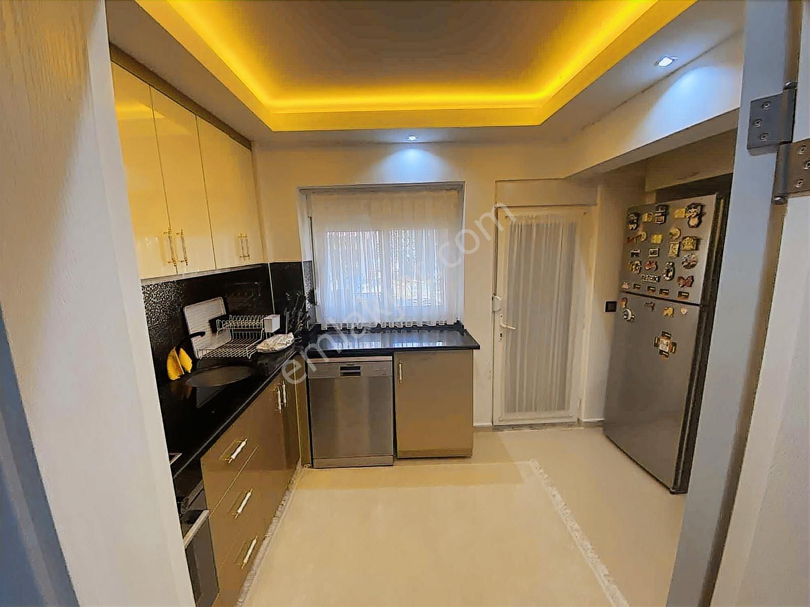 Kaçırılmayacak Fırsatta Ultra Lüx Full Yapılı Villa - Görsel 11