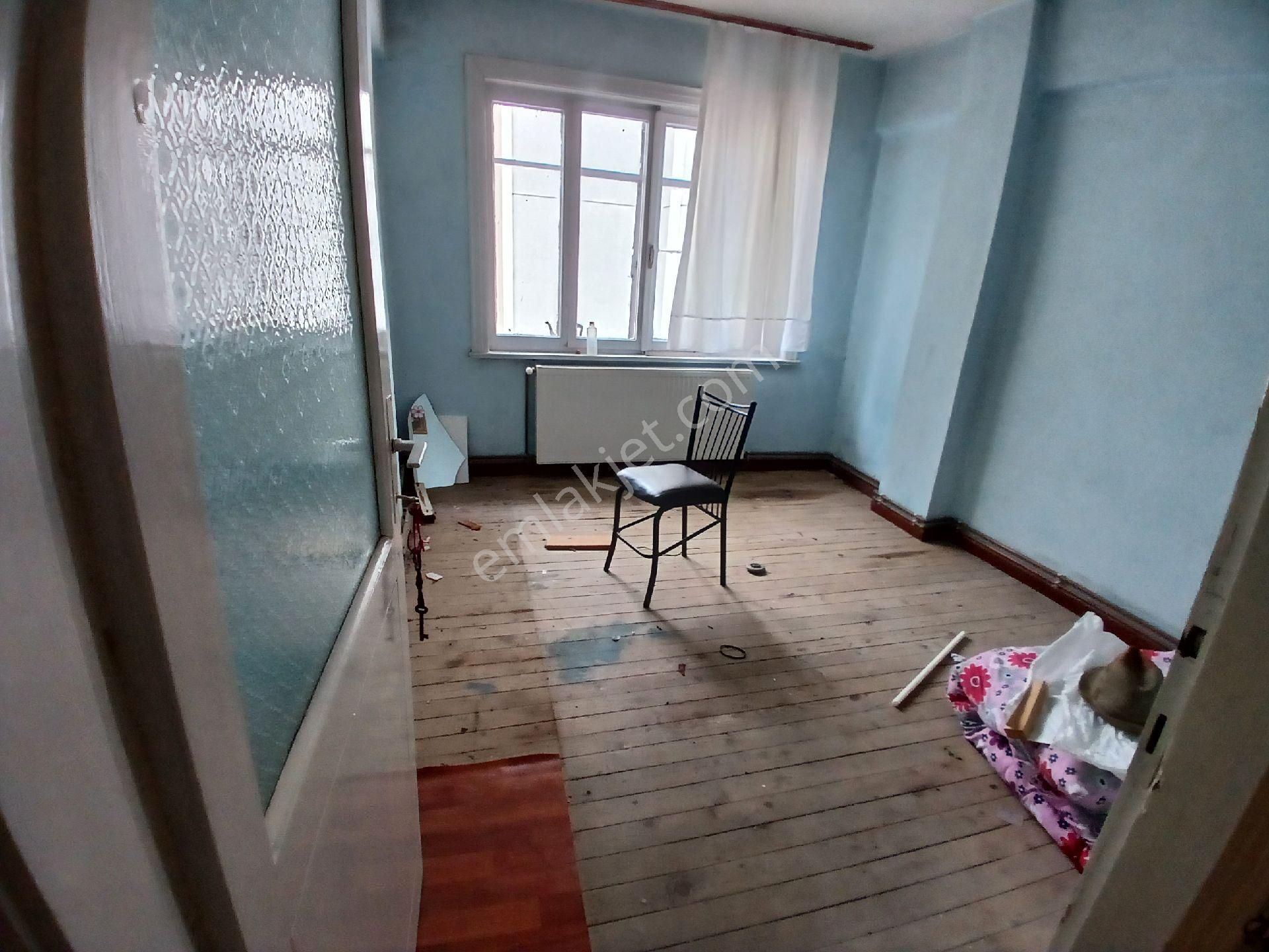 Maltepe Zümrütevler De E 5 Yakın Kiralık Daire - Görsel 3