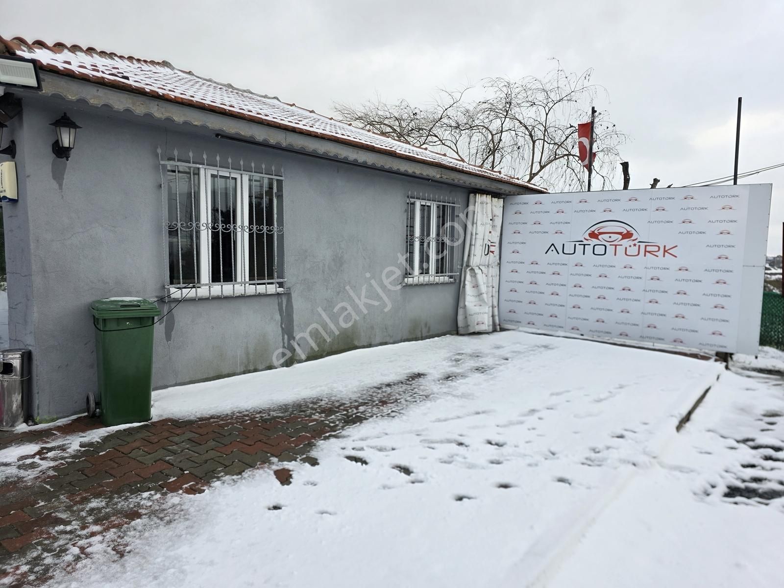 Fatih Caddesine Cepheli 1.200 M²arsa Üzerinde Prestijli Showroom - Görsel 3