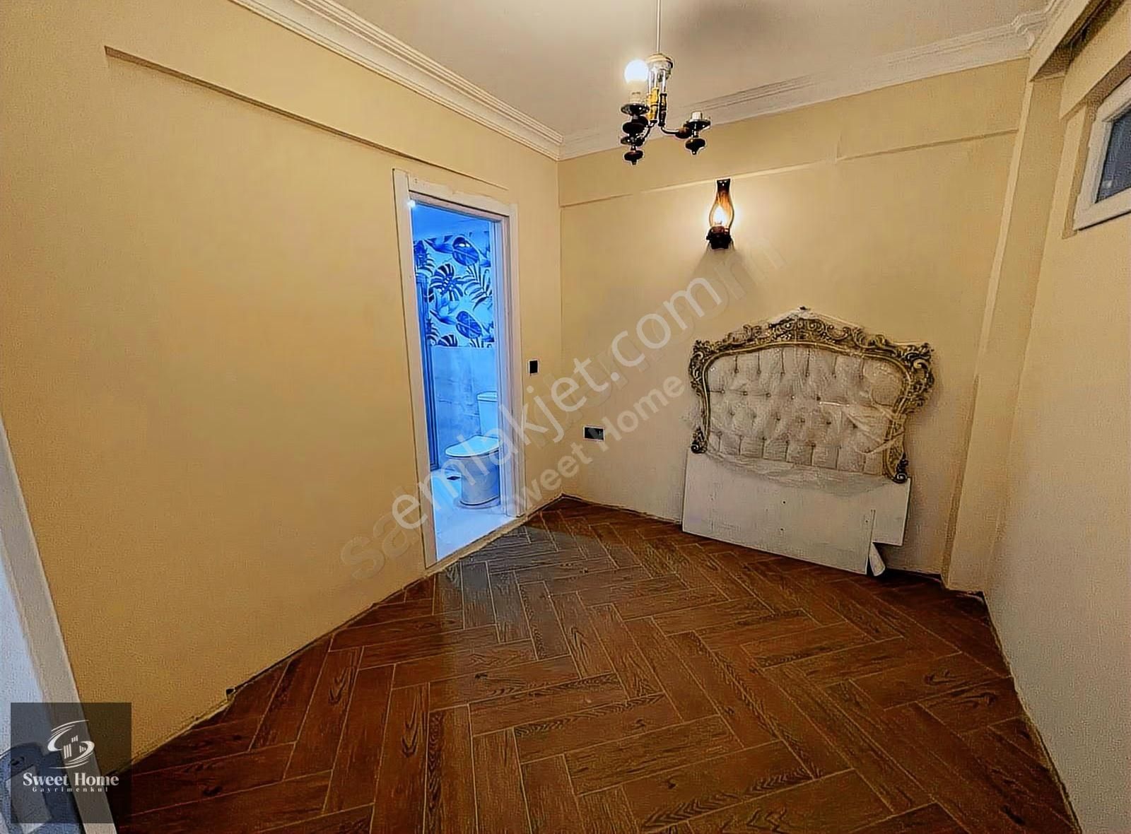 Küçükçekmece Gölü Kıyısında Muhteşem Manzaralı Kiralık Müstakil - Görsel 8