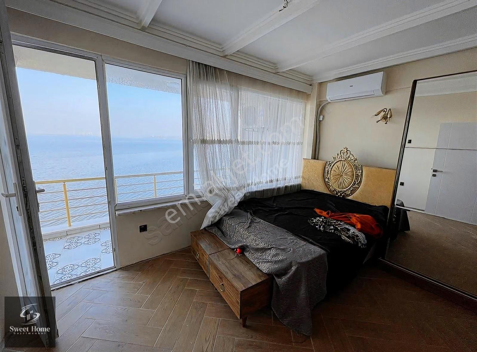 Küçükçekmece Gölü Kıyısında Muhteşem Manzaralı Kiralık Müstakil - Görsel 20