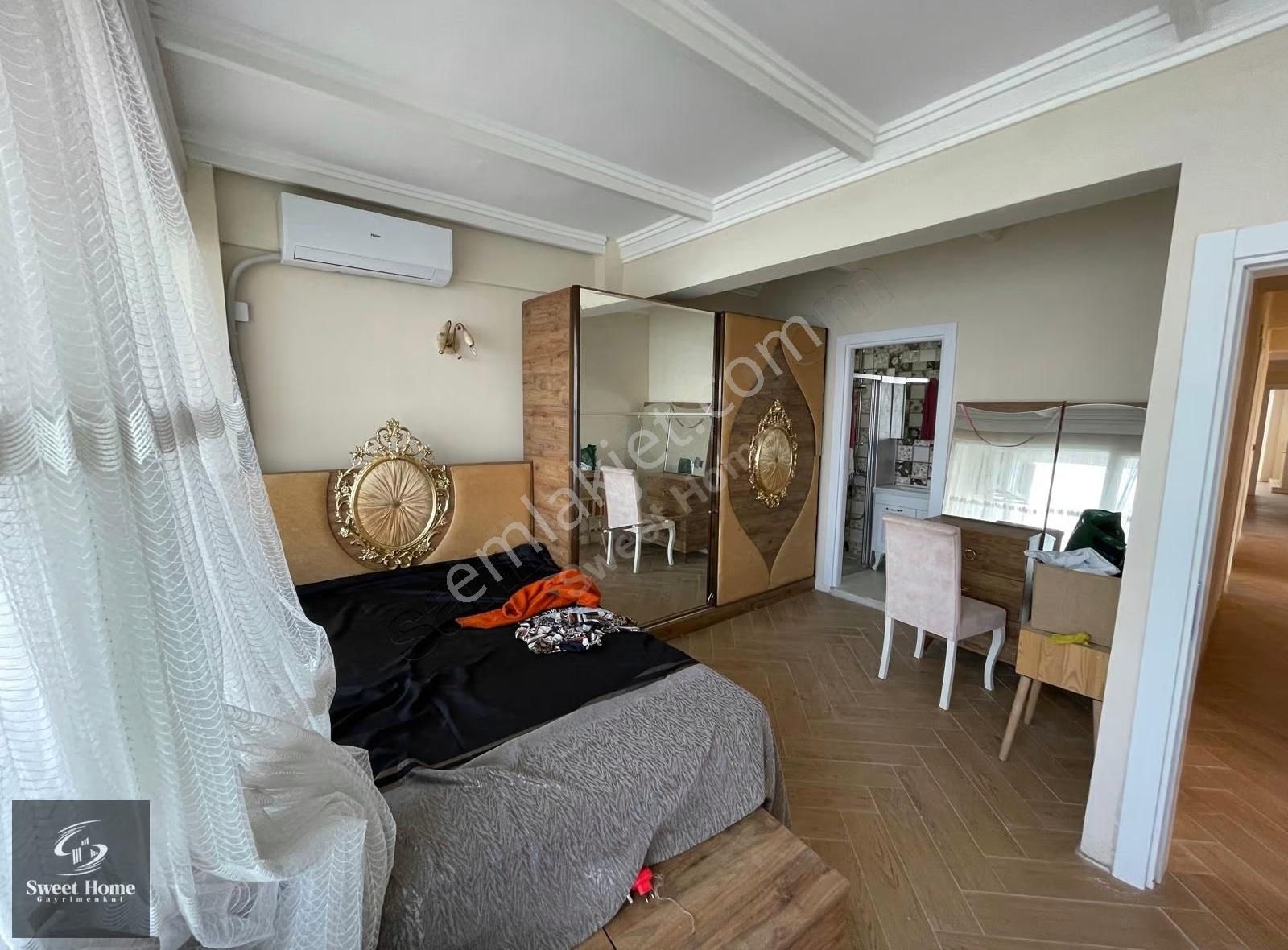 Küçükçekmece Gölü Kıyısında Muhteşem Manzaralı Kiralık Müstakil - Görsel 5