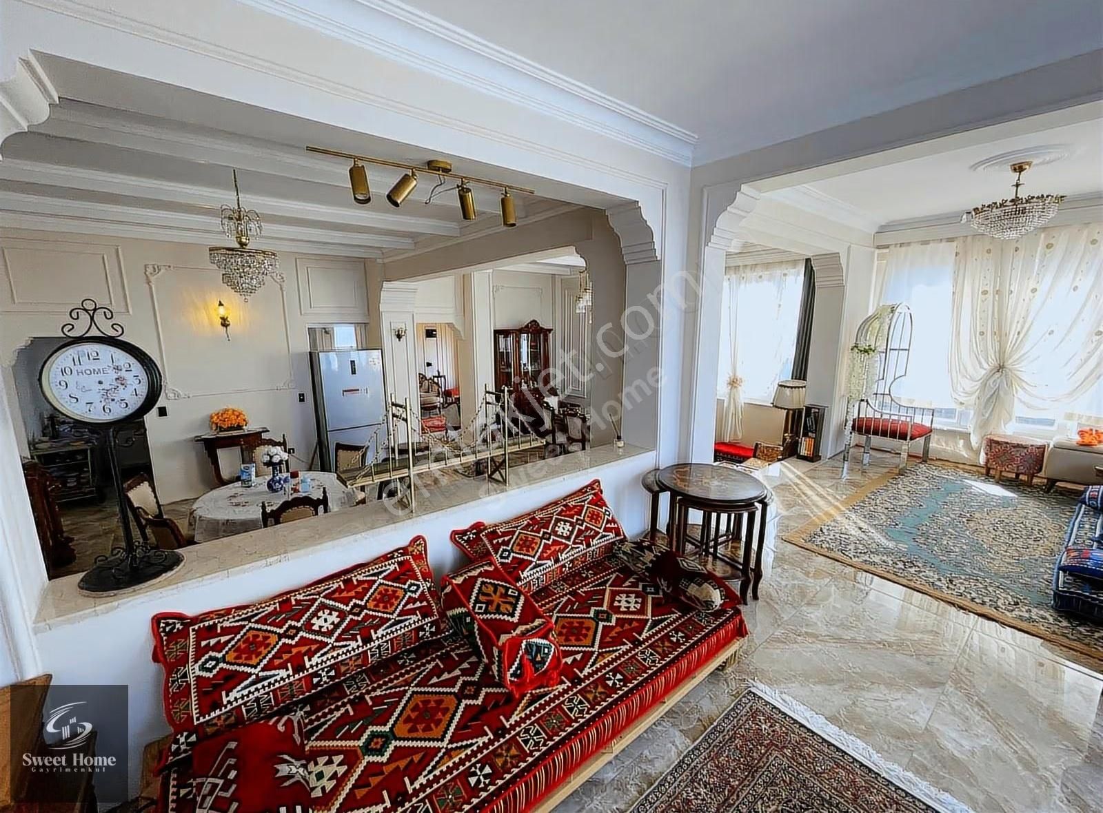 Küçükçekmece Gölü Kıyısında Muhteşem Manzaralı Kiralık Müstakil - Görsel 30