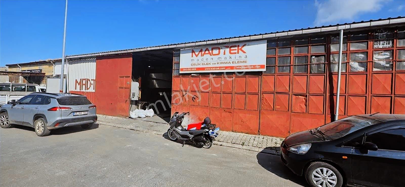 19 Mayıs Sanayi Sitesinde Kiracılı Satılık Dükkan