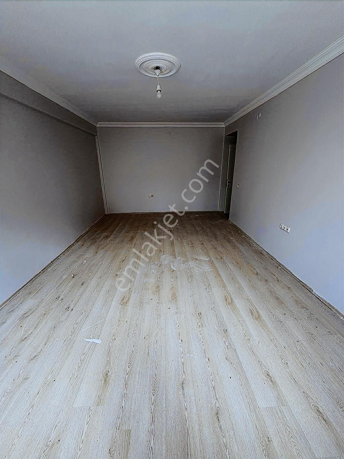 Şirintepe Mah. Yaylapınar Cad. Yanı Asansörlü Kiralık 2+1 Daire - Görsel 22