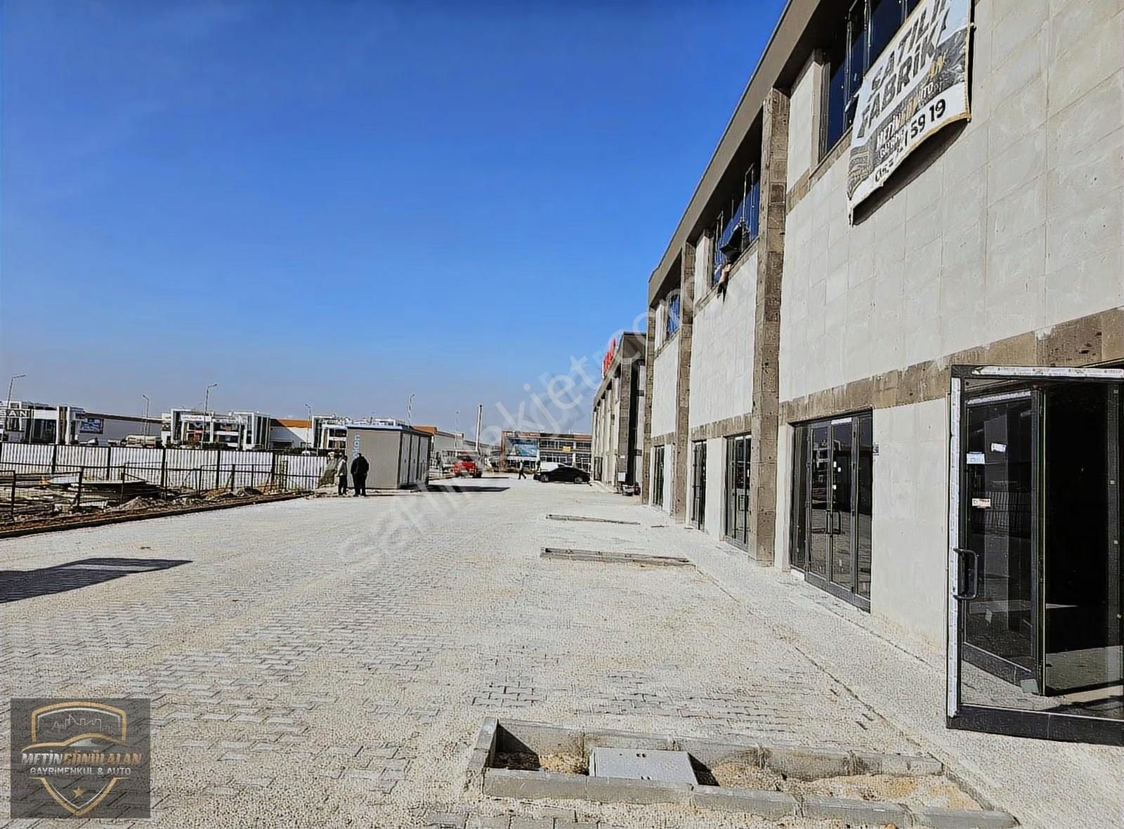 Metin Gönülalan'dan Level Sanayi Sitesinde Satılık İş Yeri - Görsel 9