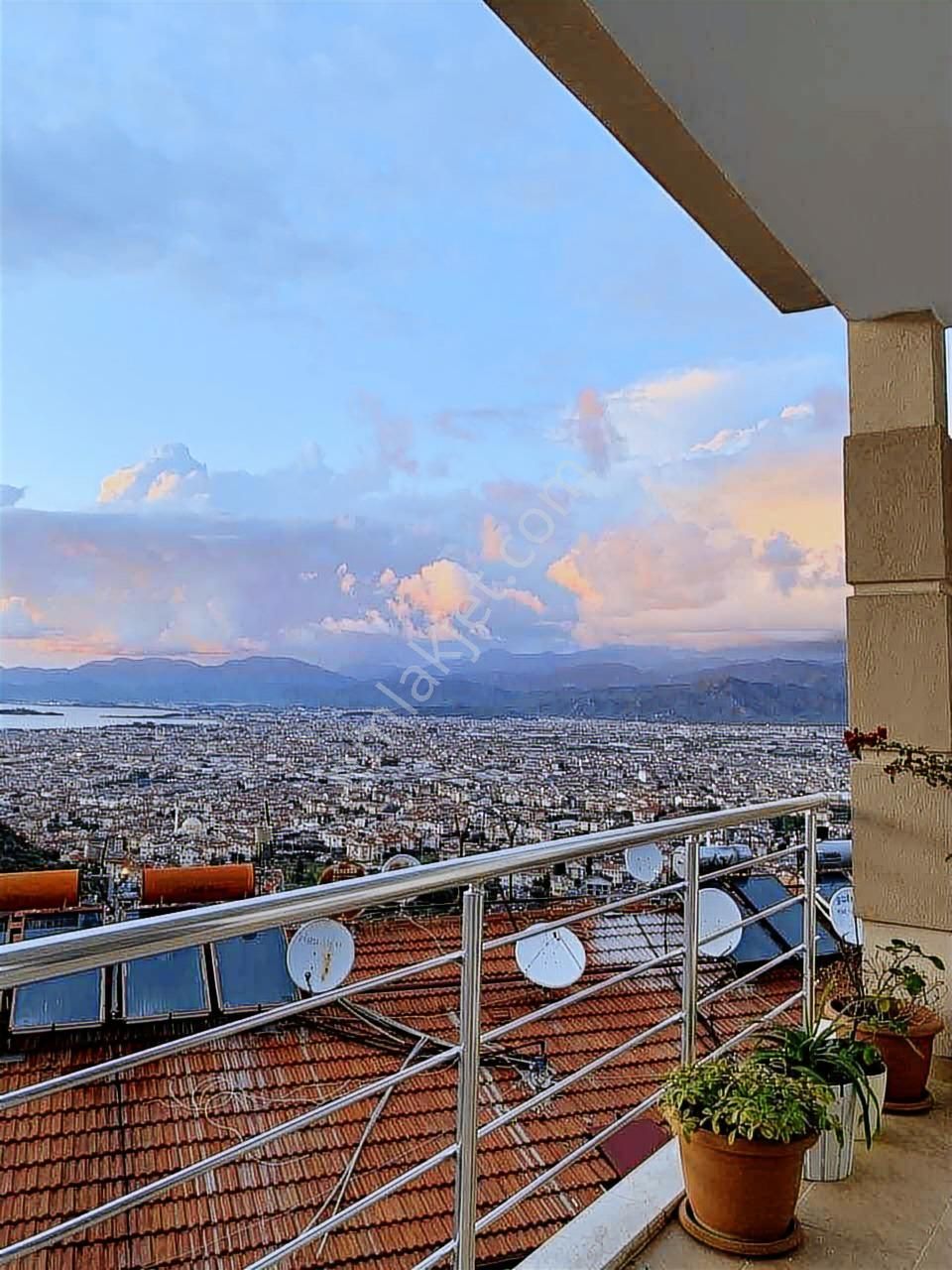 Prodıgy360'tan Havuzlu Site İçi Manzaralı 2+1 - Görsel 3