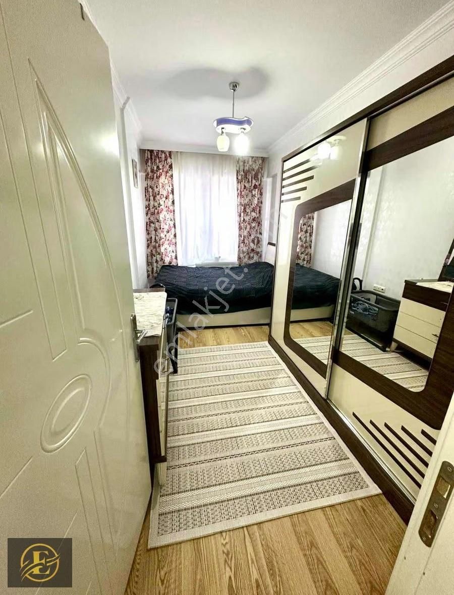 Ekolden Su Yolu Caddesinde Masrafsız,hasarsız,iskanlı Fırsat 3+1 - Görsel 5