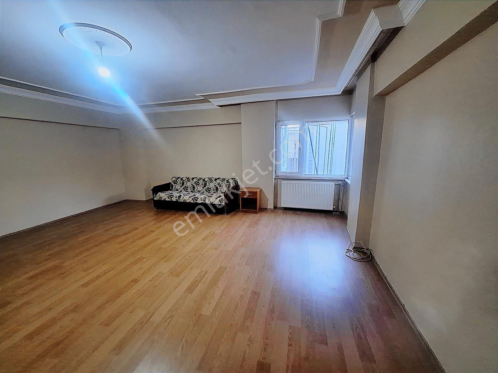 Mehmetoğlu Gayrimenkulden Reşadiye Mah.2+1 Kiralık Daire - Görsel 18