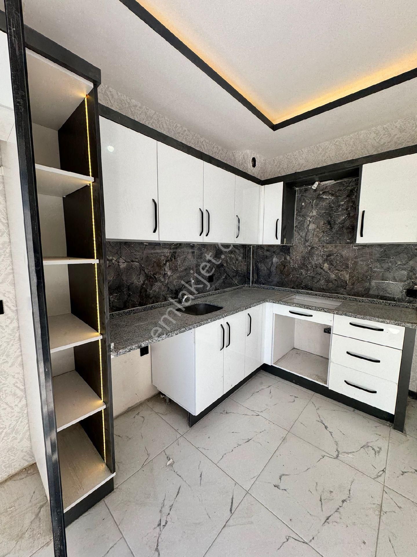 Konya Meram Alakova Mah. 100 M2 2+1 Yeni - Görsel 2