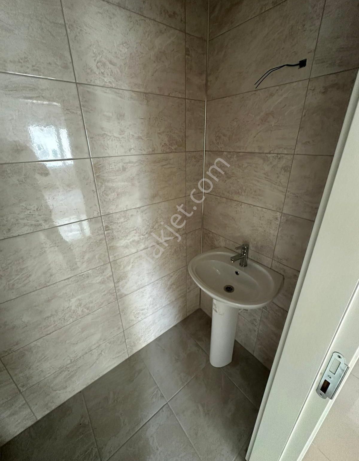 Kiralık 2+1 Daire - Görsel 8