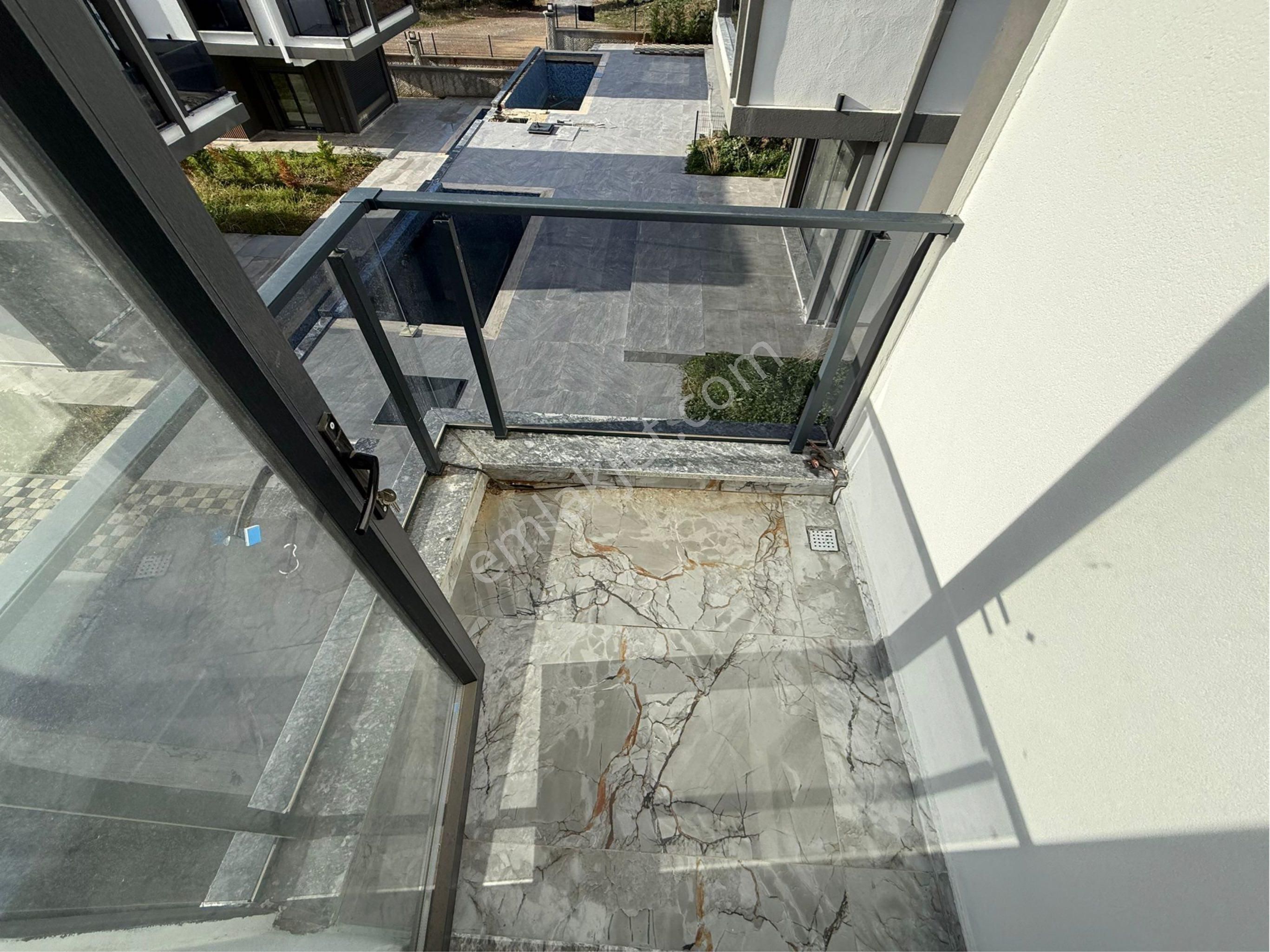 Didim Akbük Te Satılık 2+1 Bitişik Villa - Görsel 8